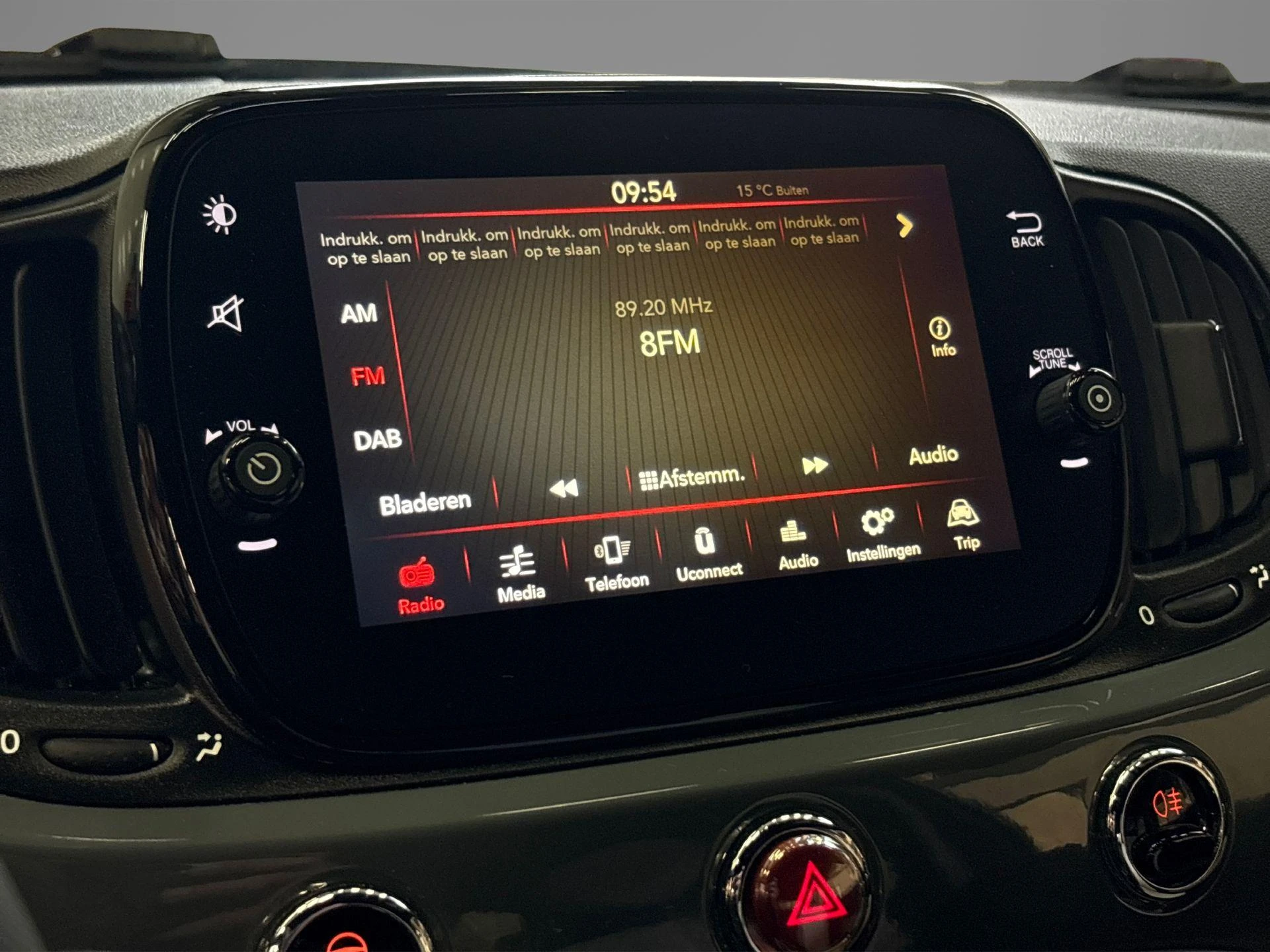 Fiat-500C-image-6