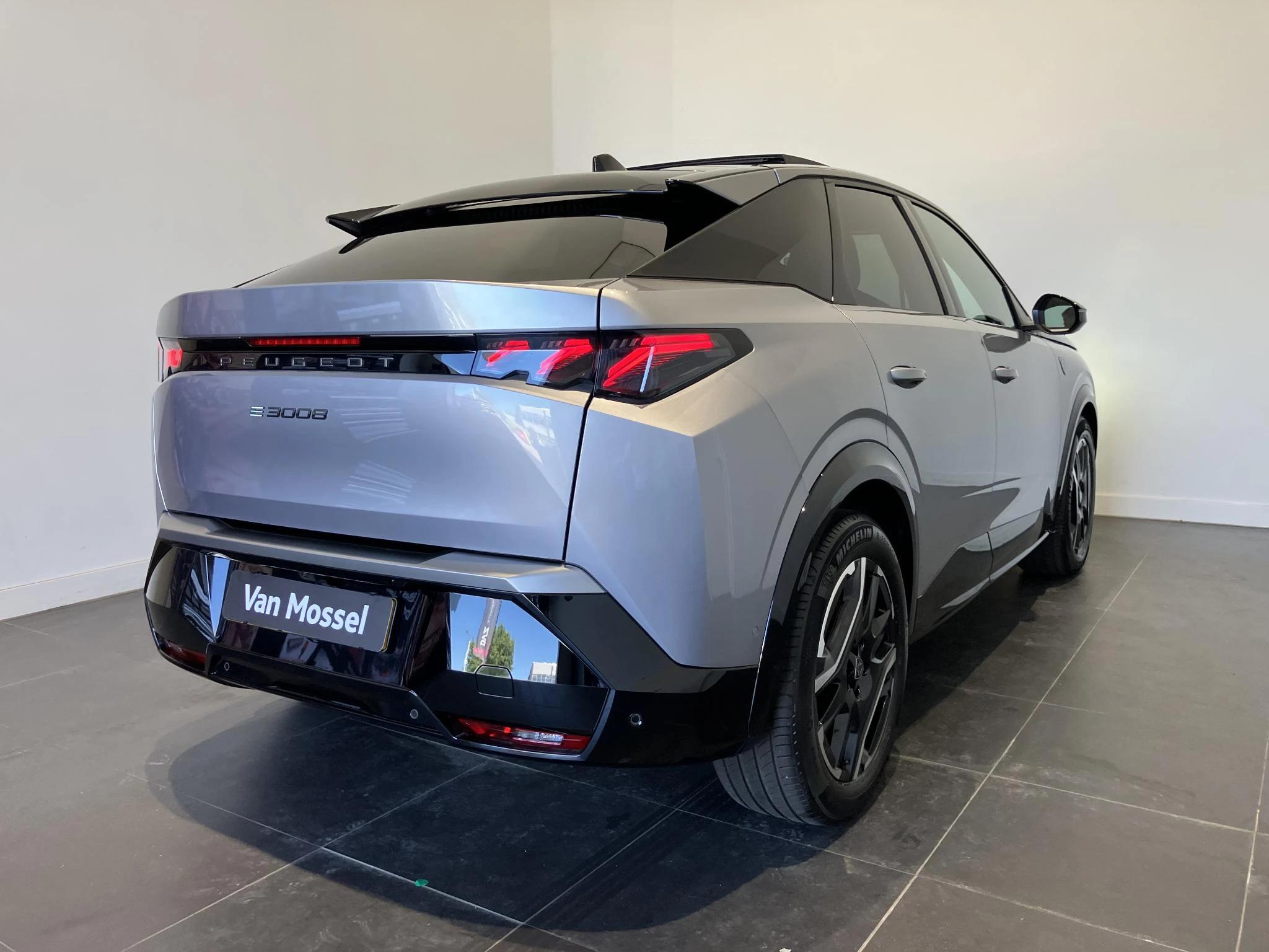 Peugeot-e-3008-image-6