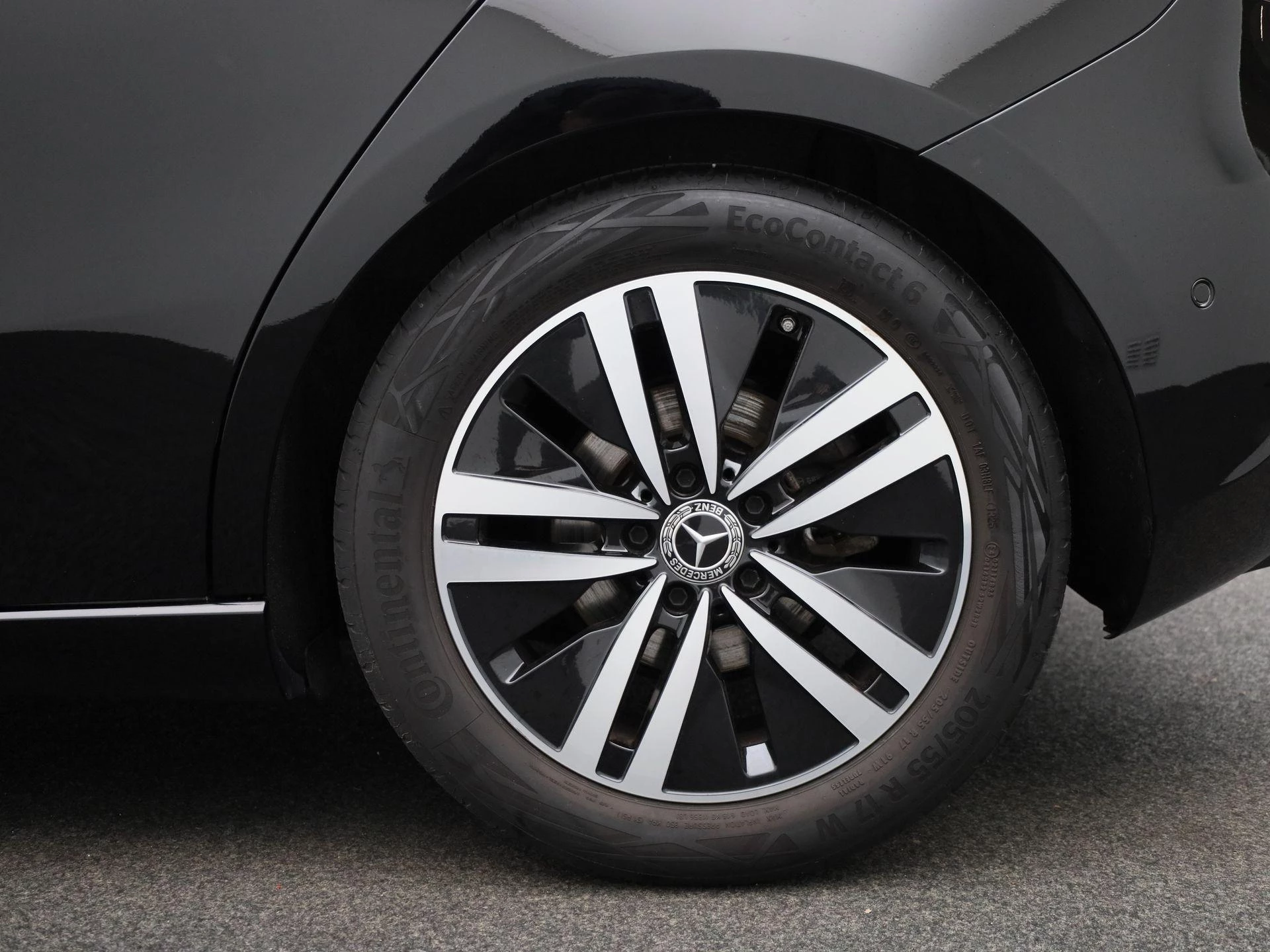 Mercedes-Benz-A-Klasse-image-12