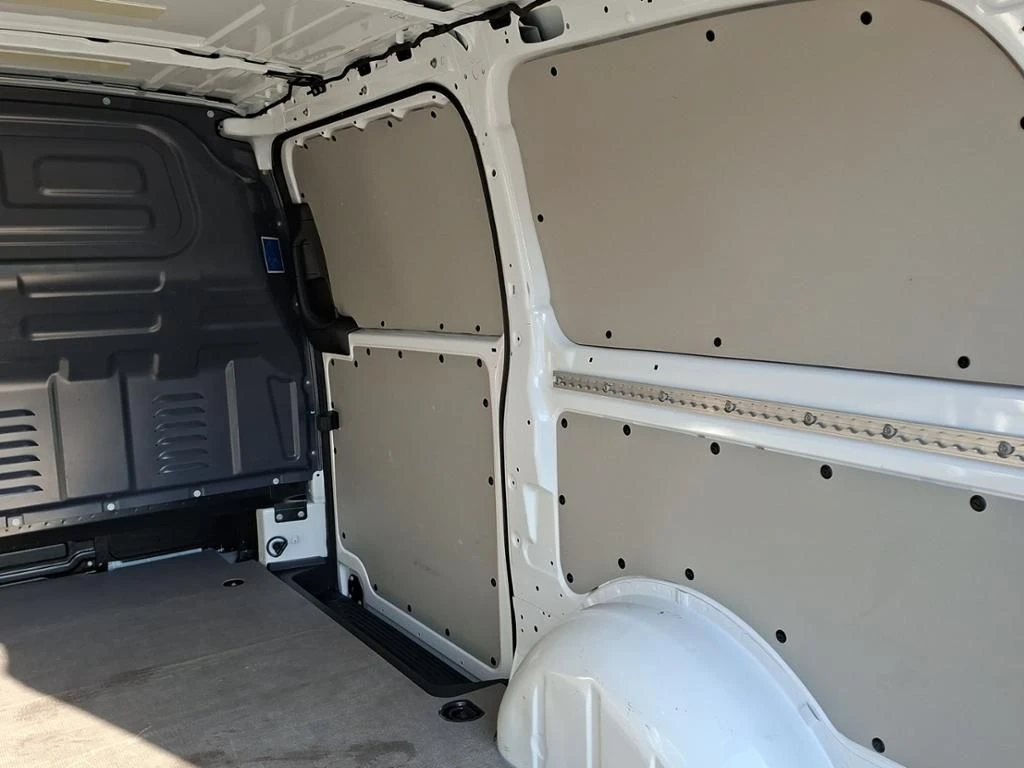 Mercedes-Benz-Vito 116-image-19