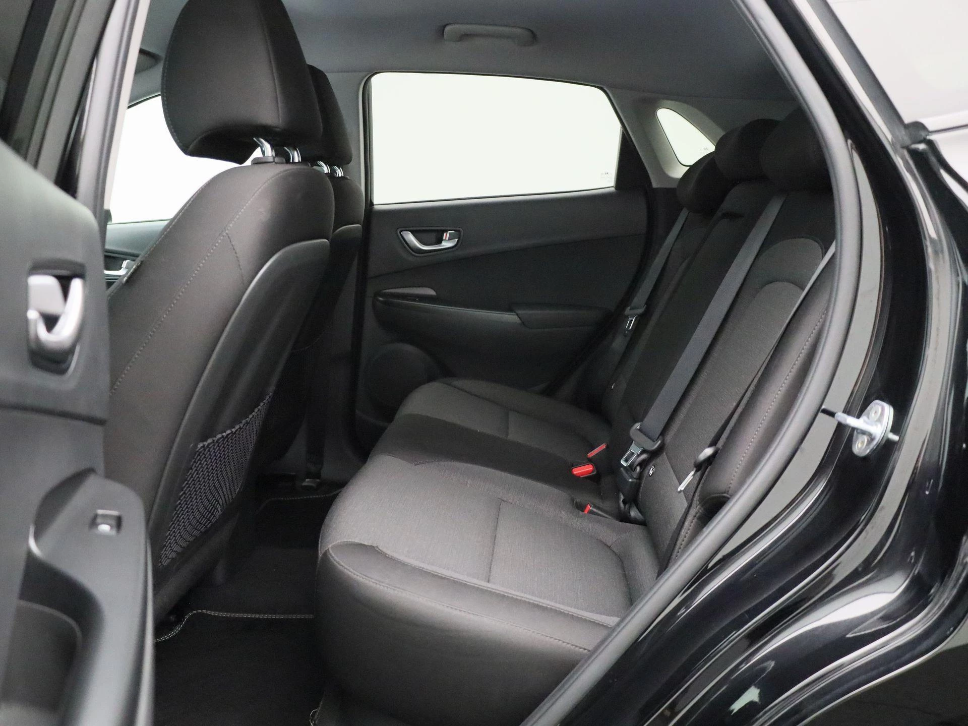 Hyundai-Kona-image-11