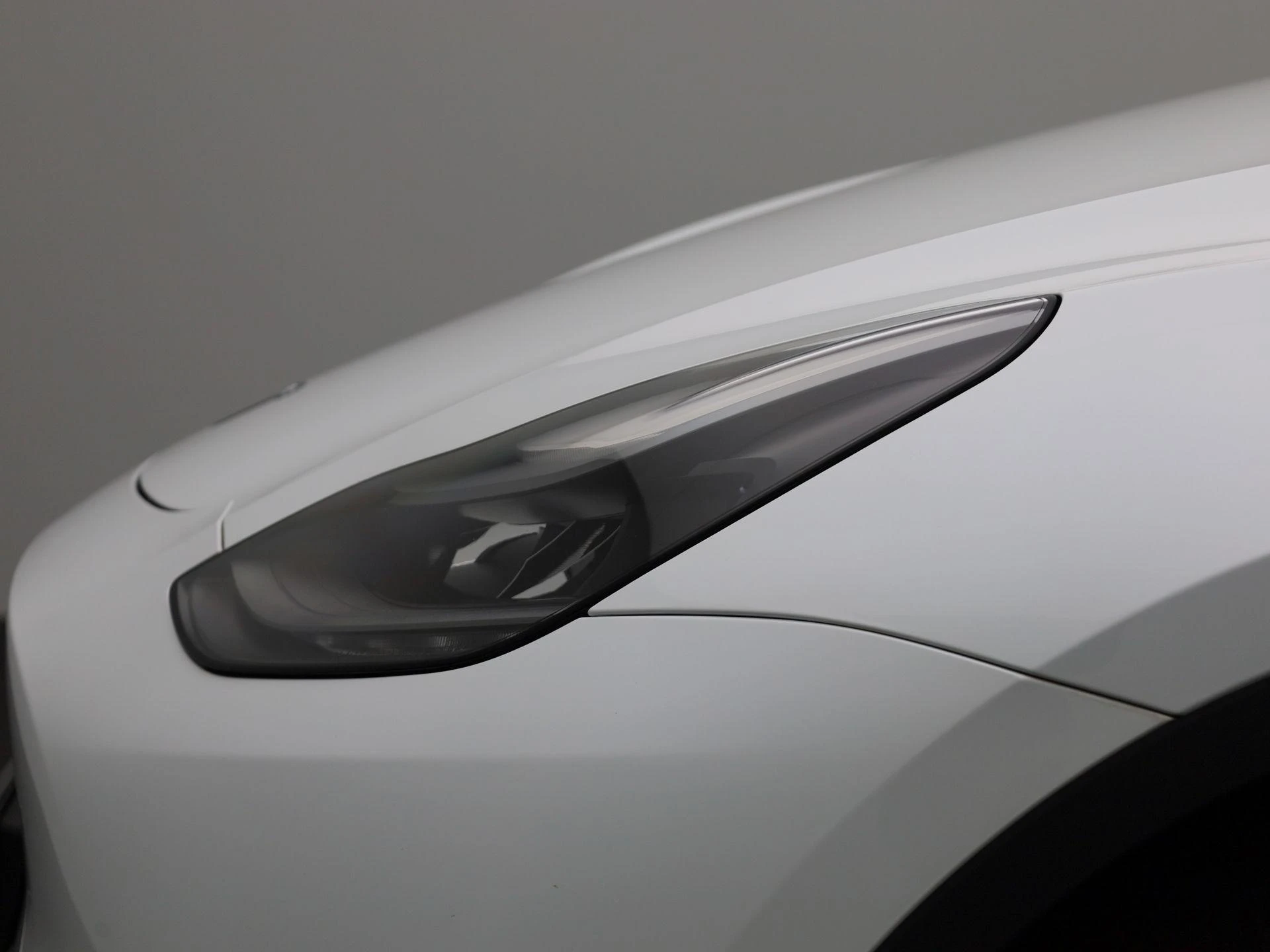 Tesla-Model Y-image-13