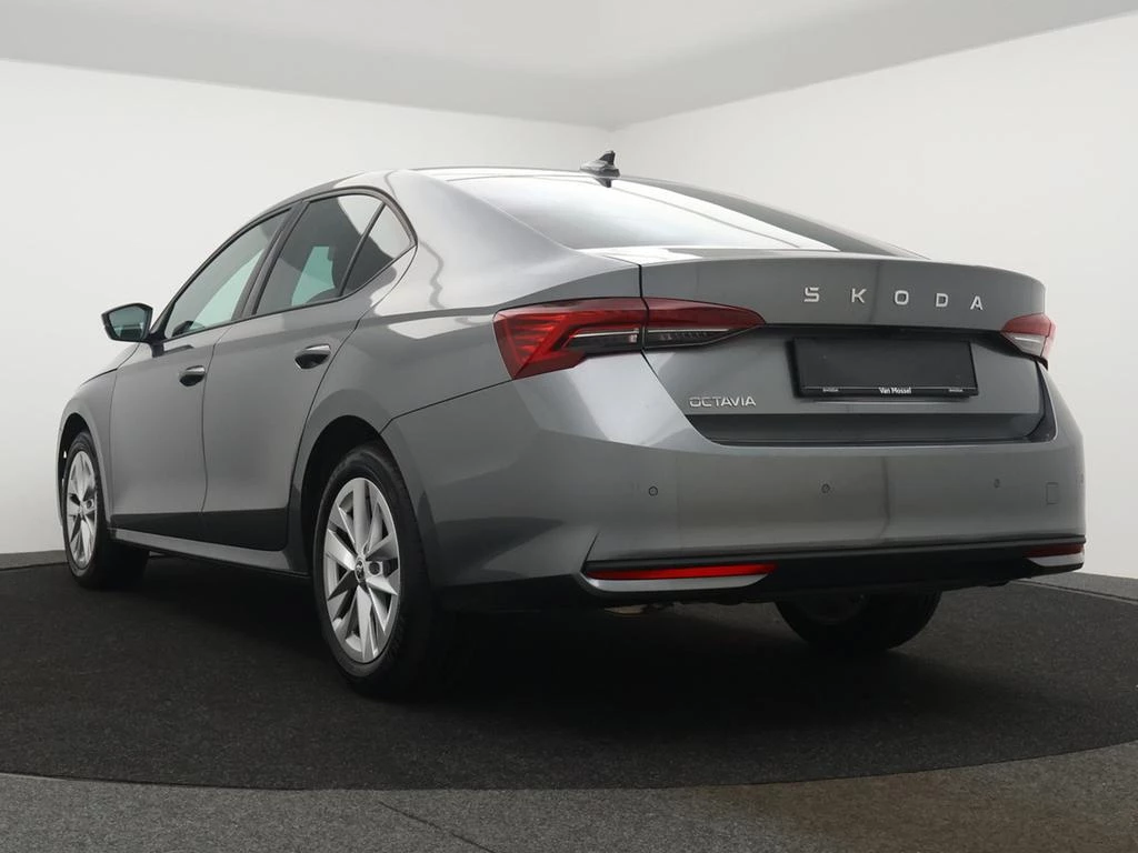 Škoda Octavia Octavia 1.5TSI eTec MHEV 150PK *AUTOMAA*VIRTUAL COCKPIT*CAMERA*PDC*NAVI*CRUISE*KEYLESS*...*