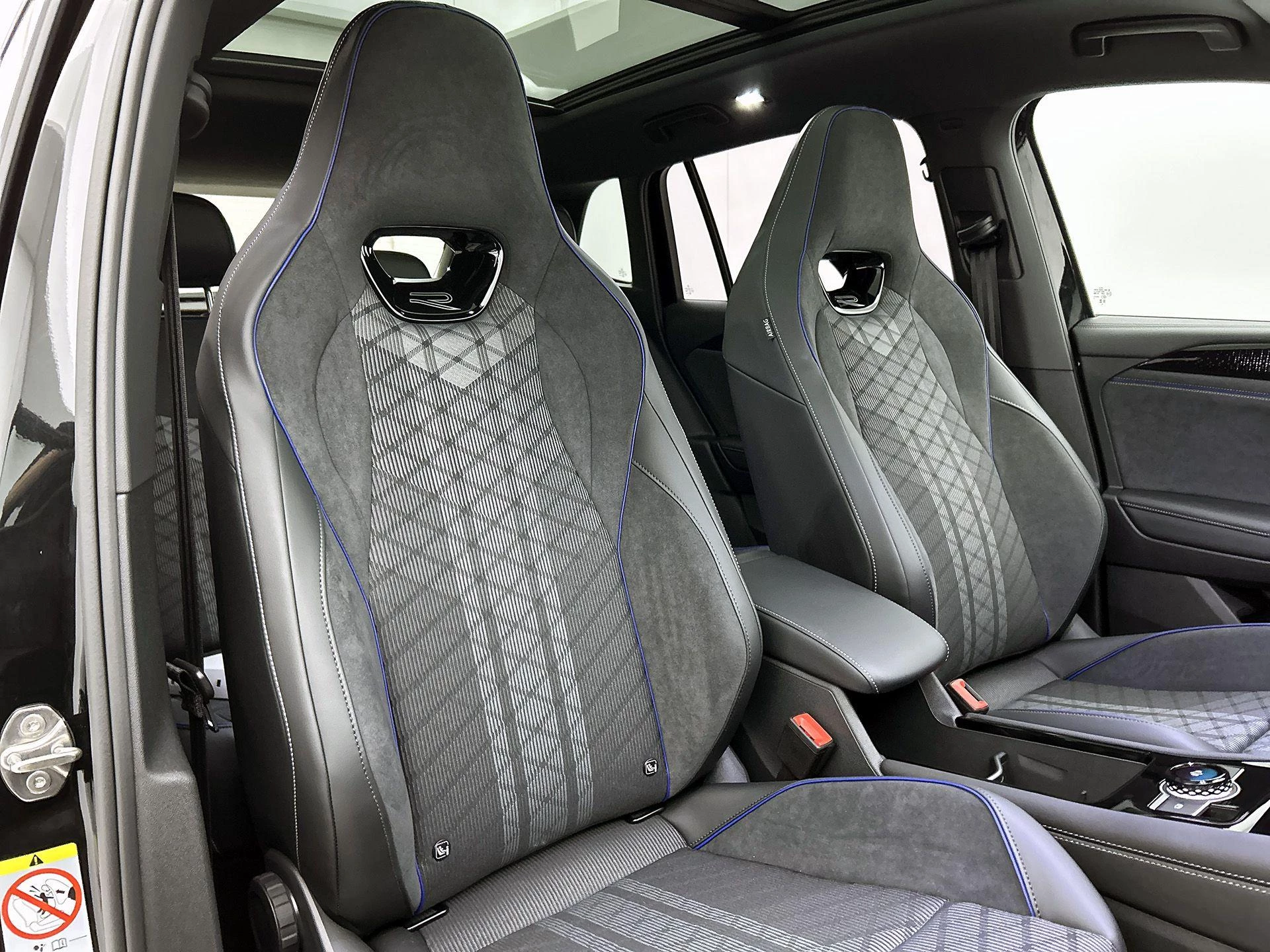 Volkswagen Tiguan 1.5 eHybrid R-Line Edition