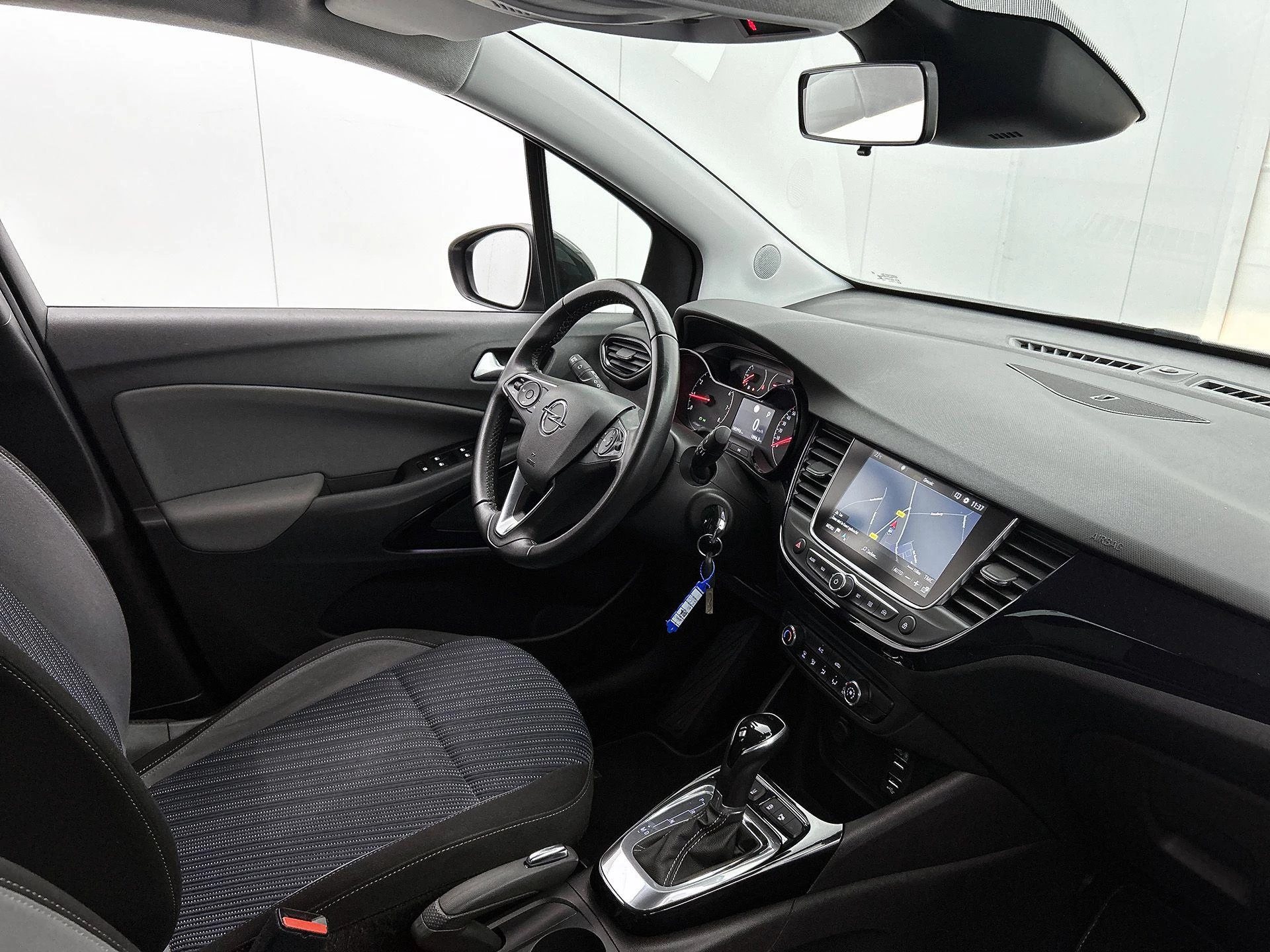Opel-Crossland X-image-19
