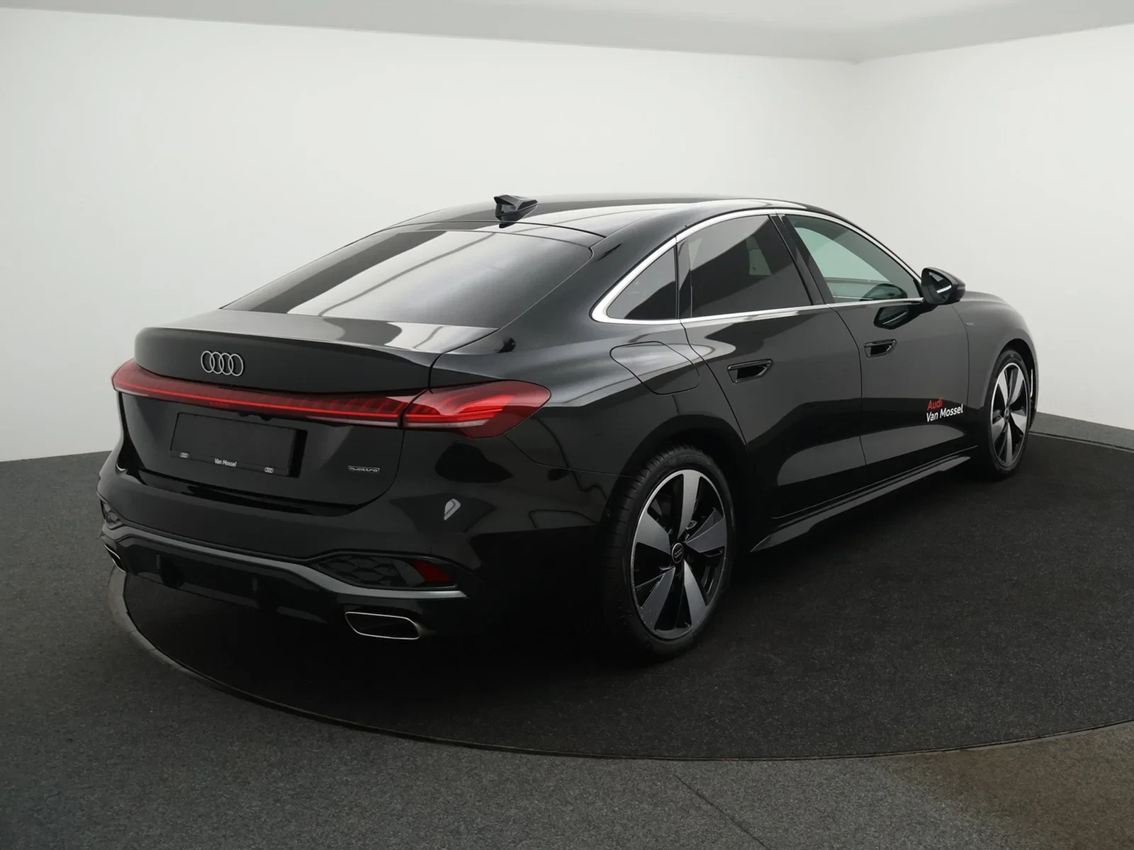 Audi-A5-image-1