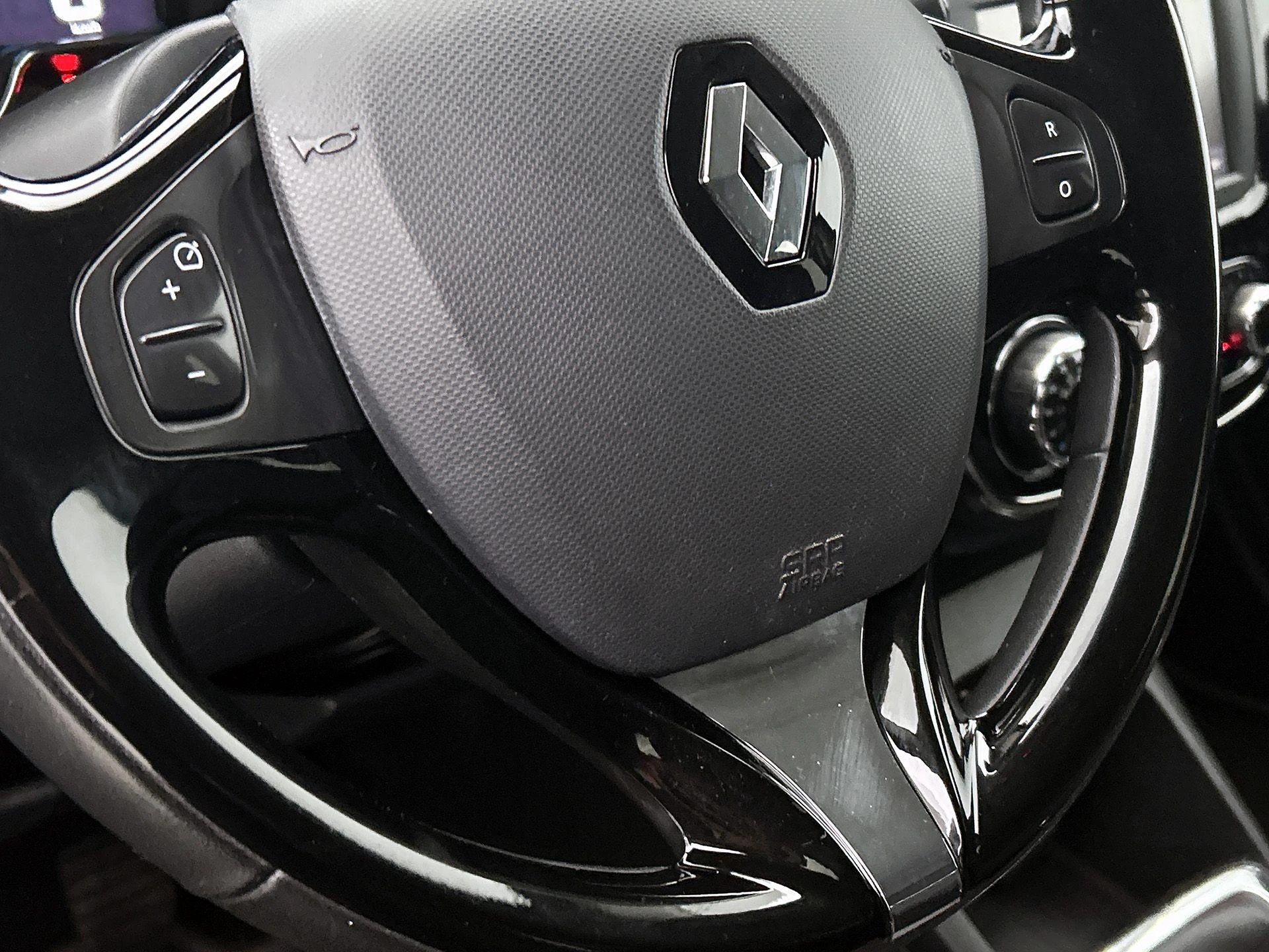 Renault-Captur-image-20