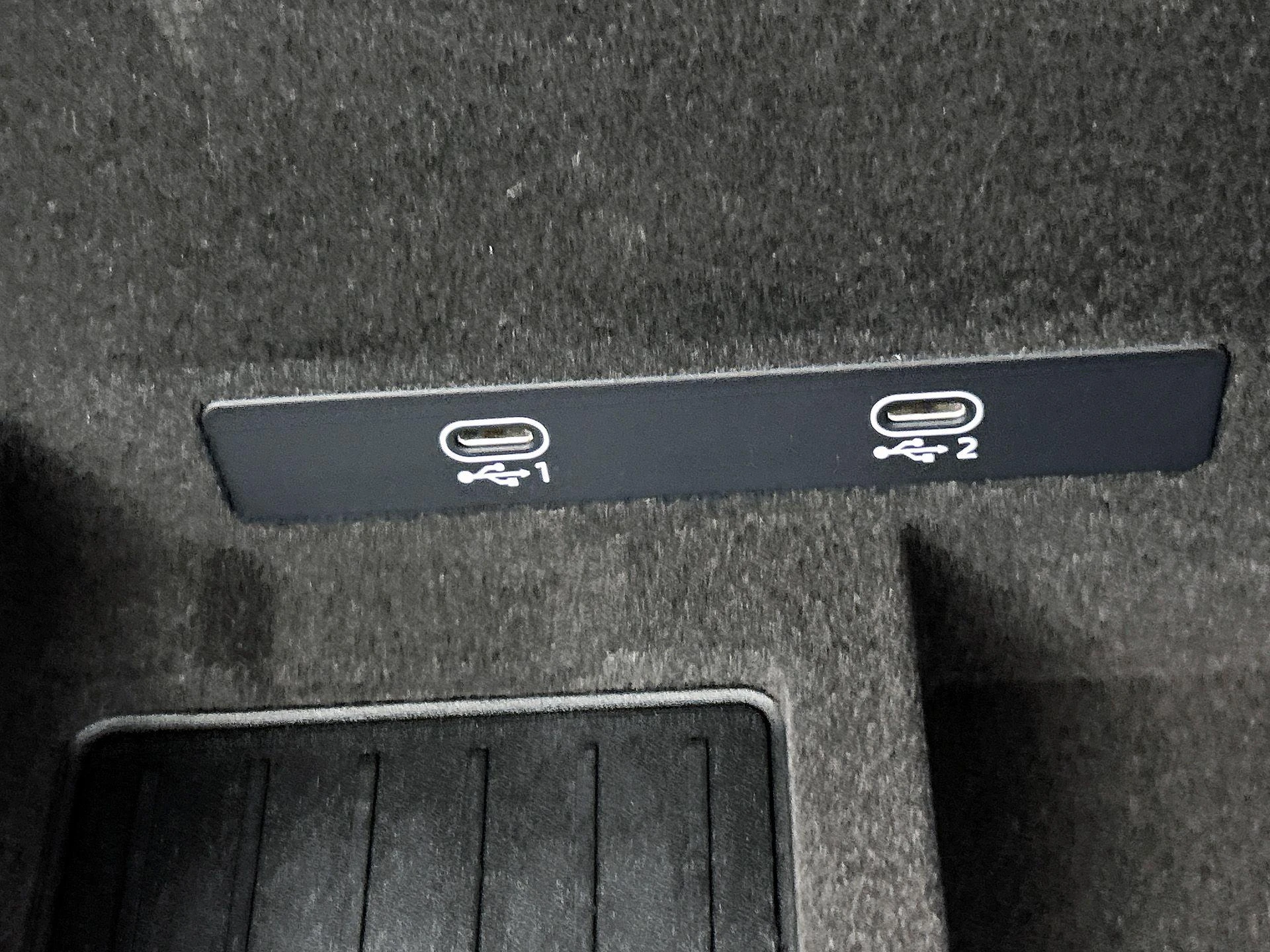 Audi-A6-image-40