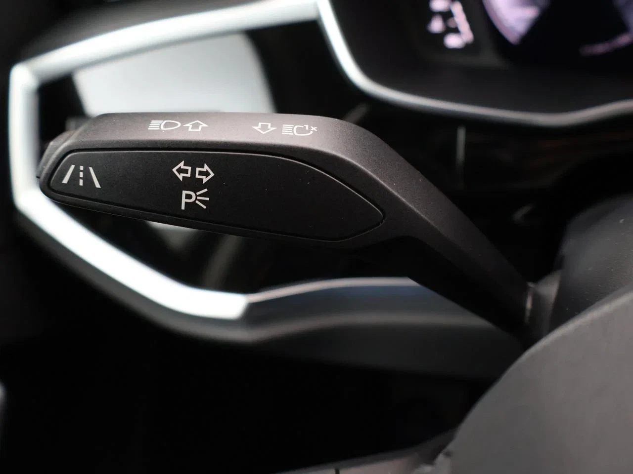 Audi-Q3-image-19