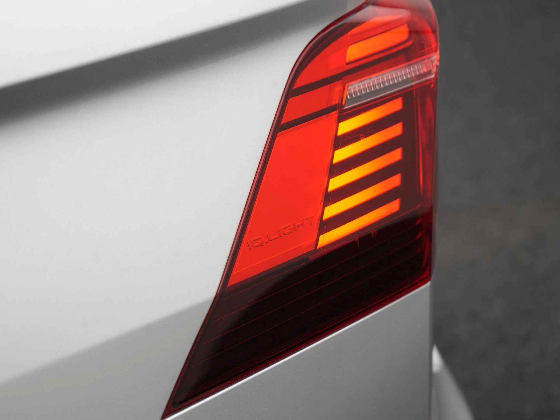 Volkswagen-Tiguan-image-50