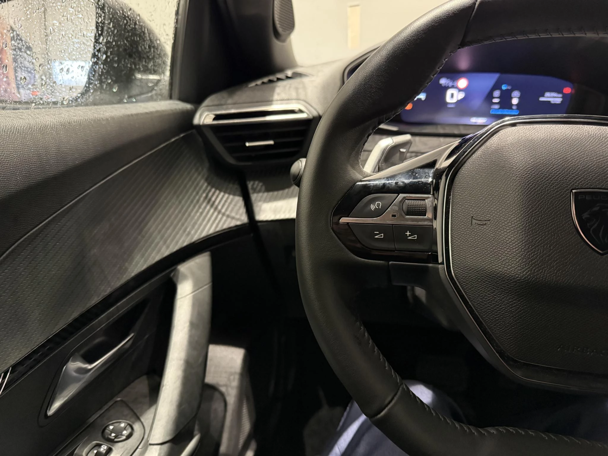 Peugeot-2008-image-14