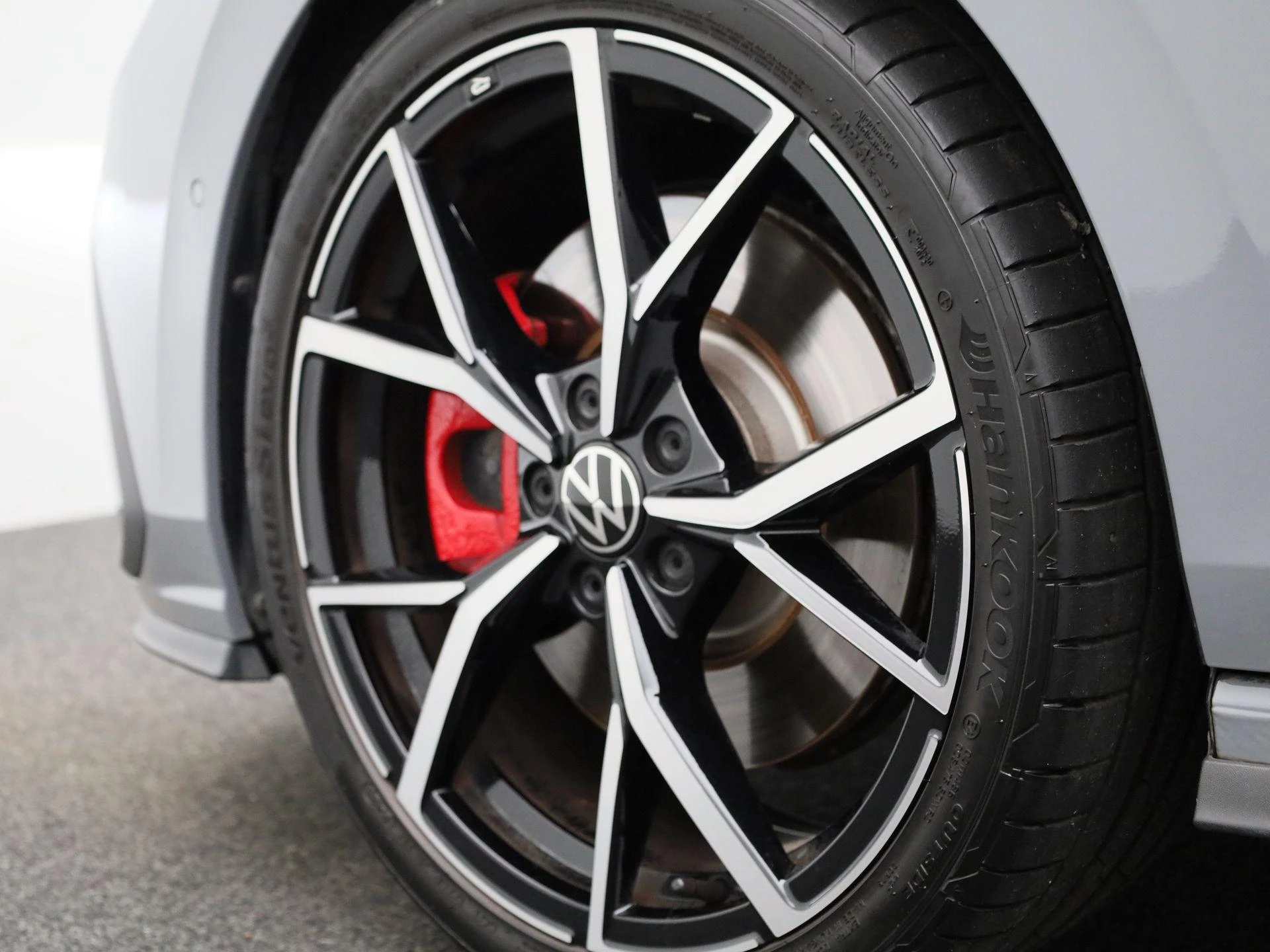 Volkswagen-Golf-image-46