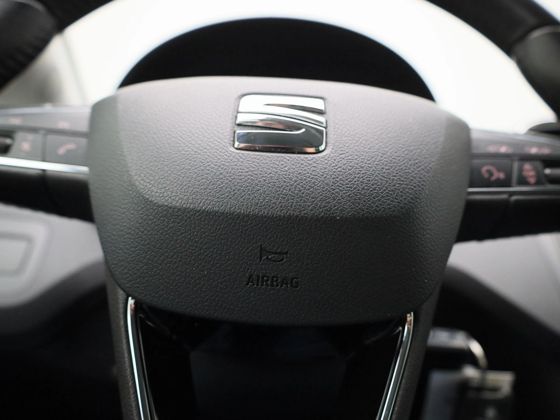 SEAT-Ibiza-image-24