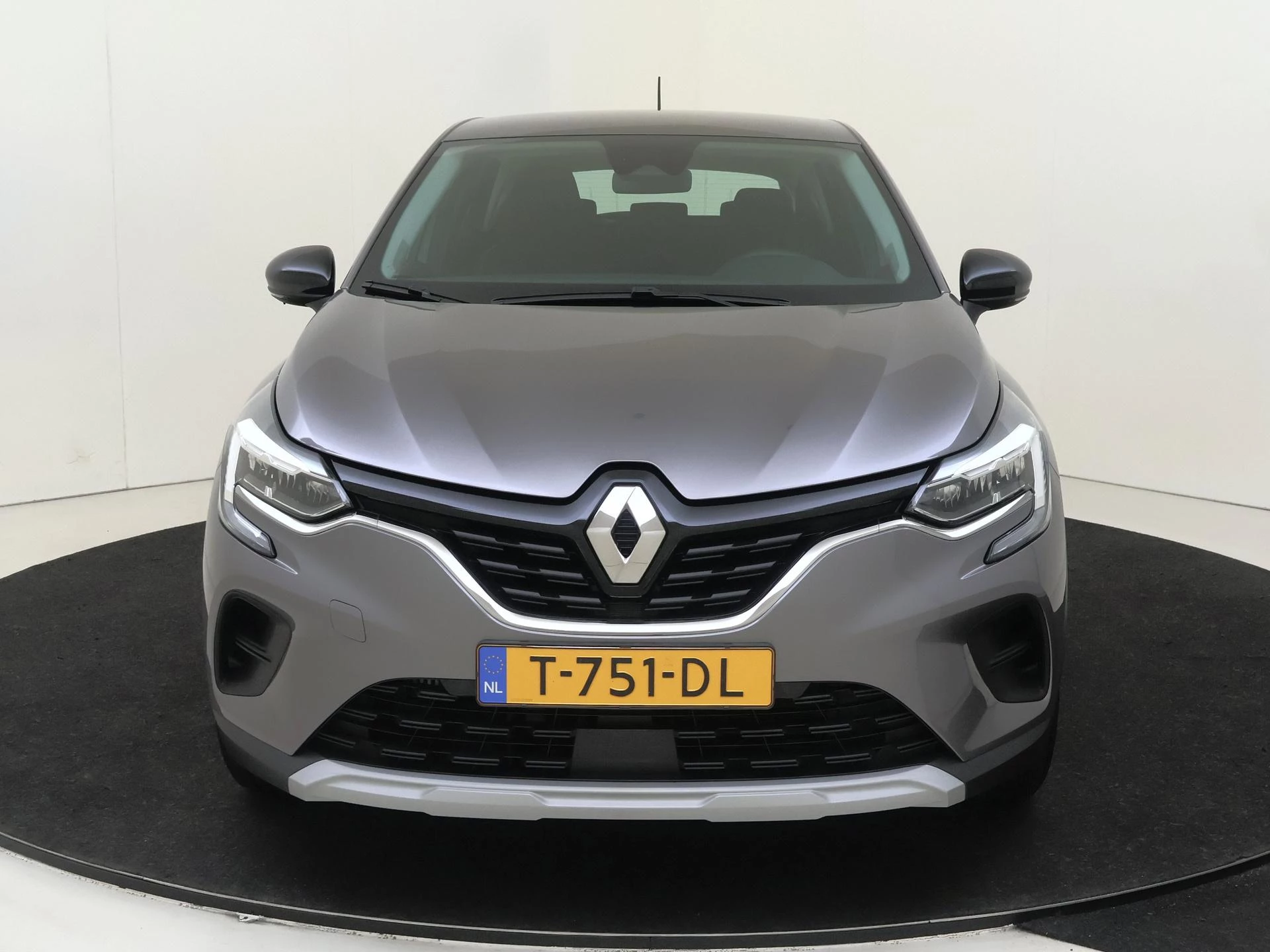 Renault-Captur-image-5