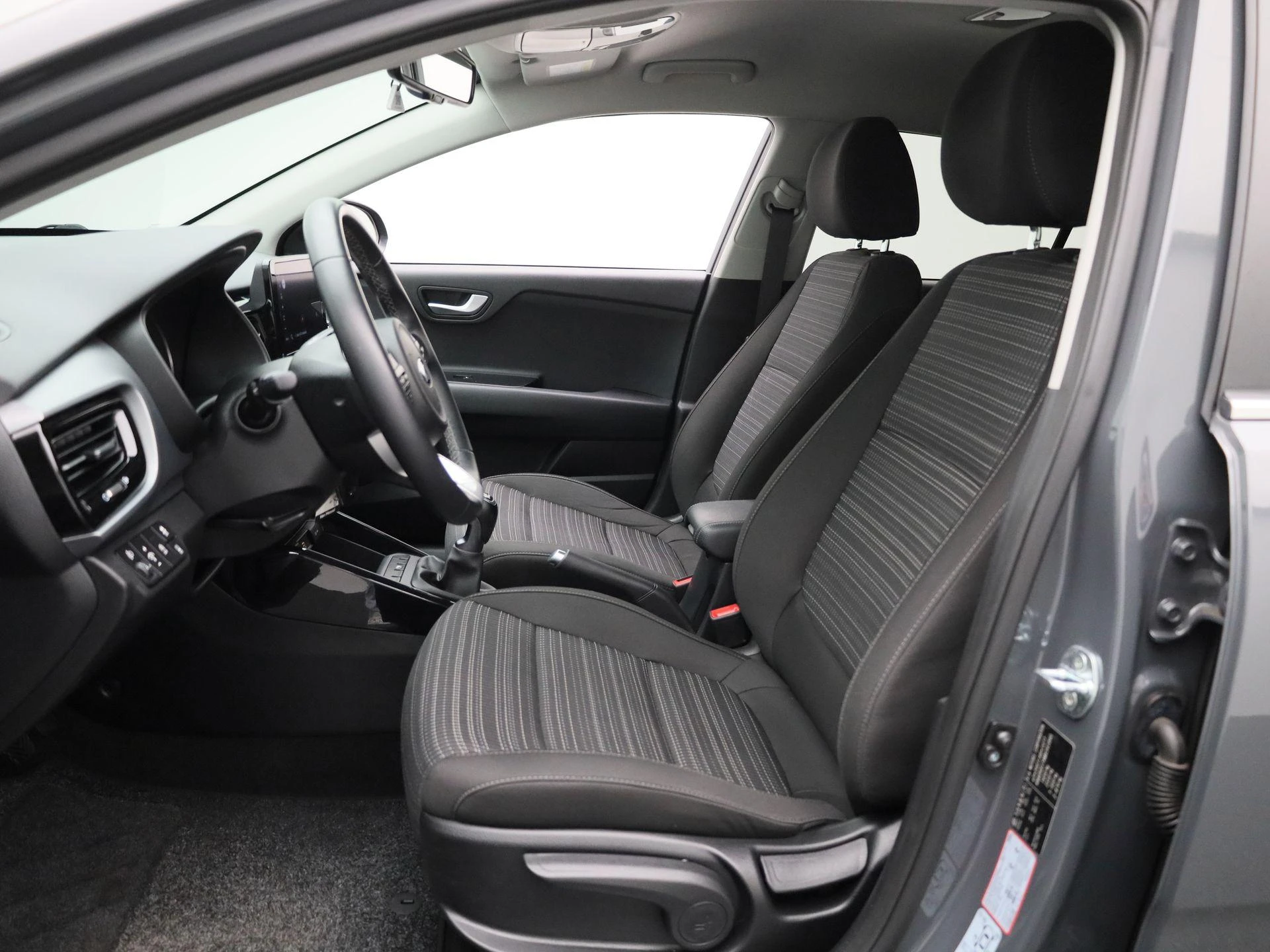 Kia-Stonic-image-9