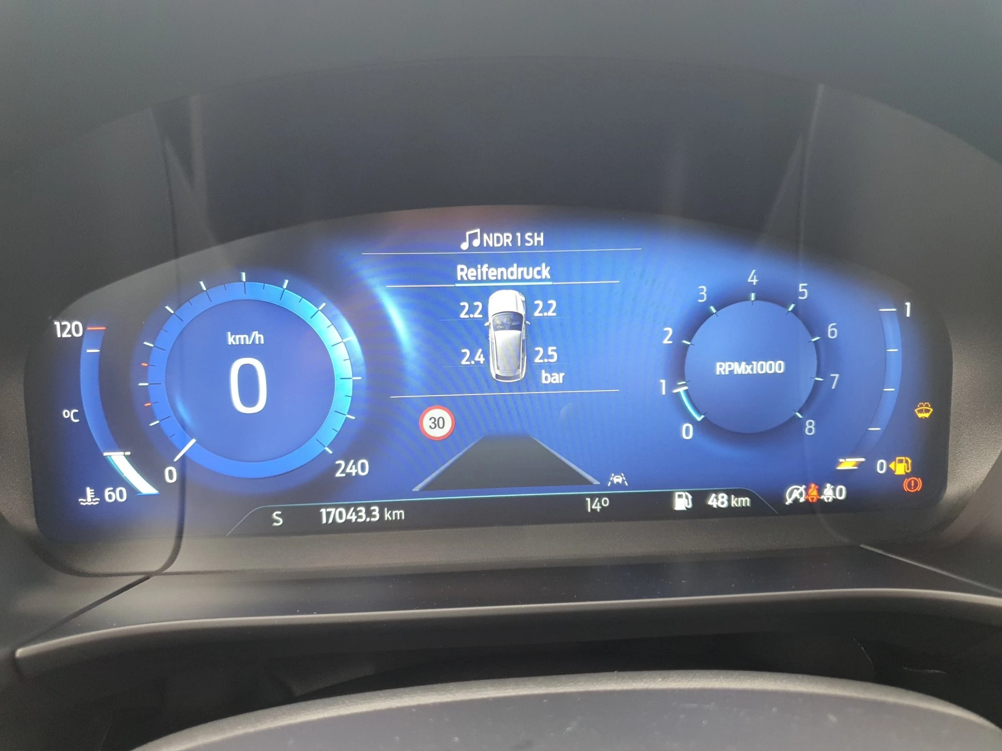 Ford Kuga ST-Line AHK ACC KAM NAVI LED WI-PKT