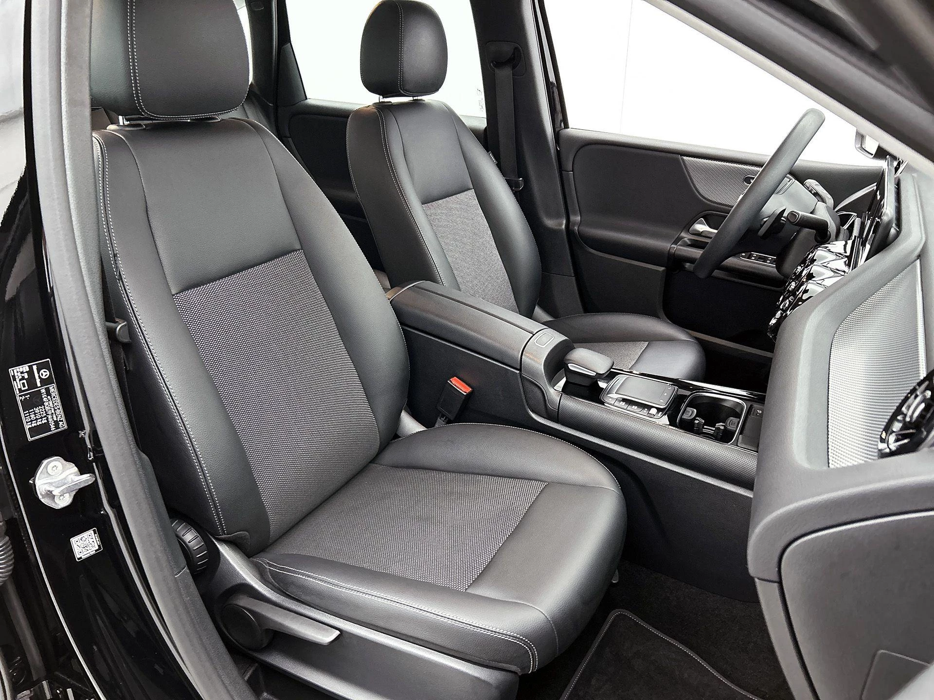 Mercedes-Benz B-Klasse 250 e Business Line