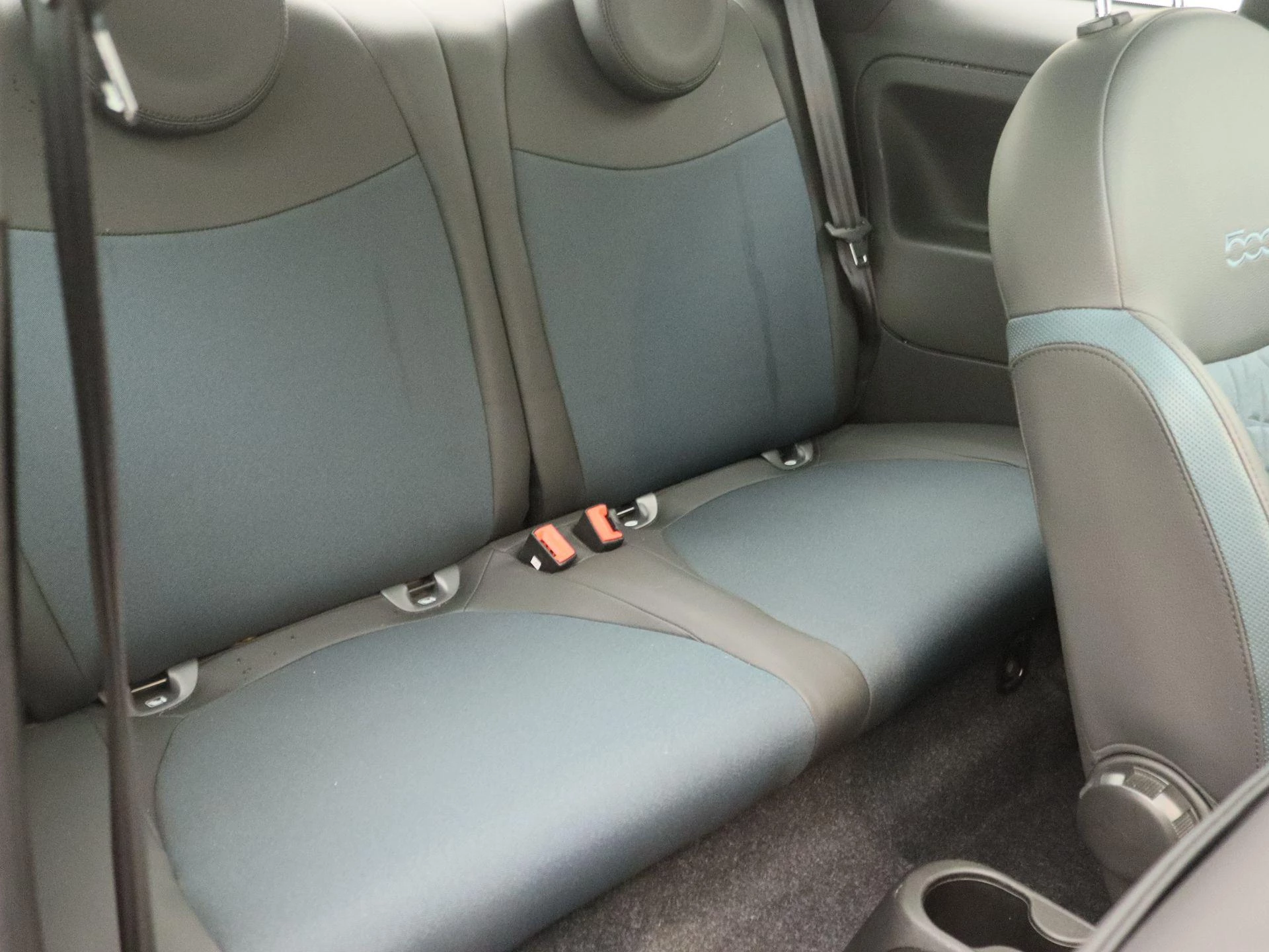 Fiat 500 1.0 Hybrid Launch Edition