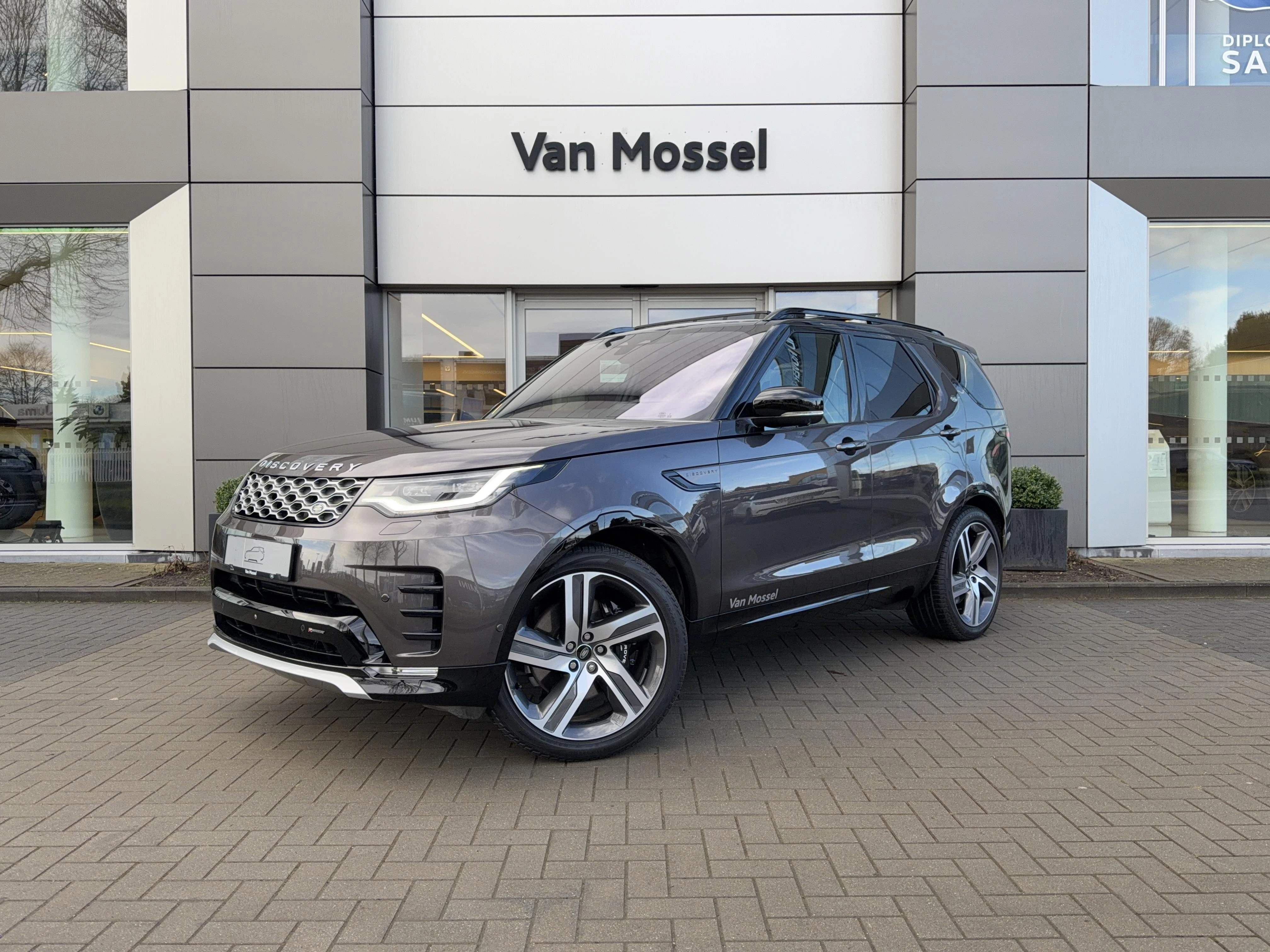 Land Rover-Discovery-image-0