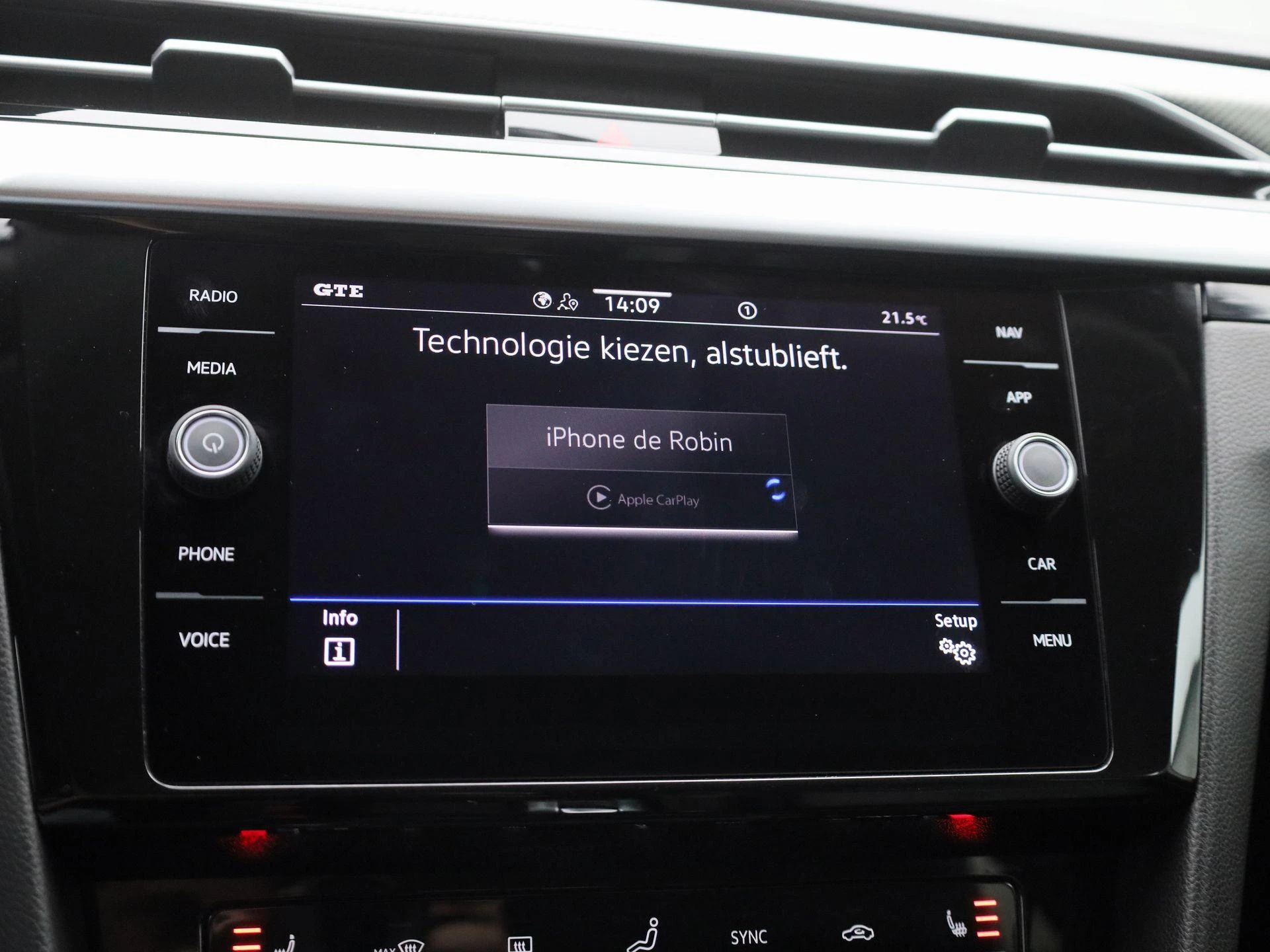 Volkswagen-Arteon-image-27