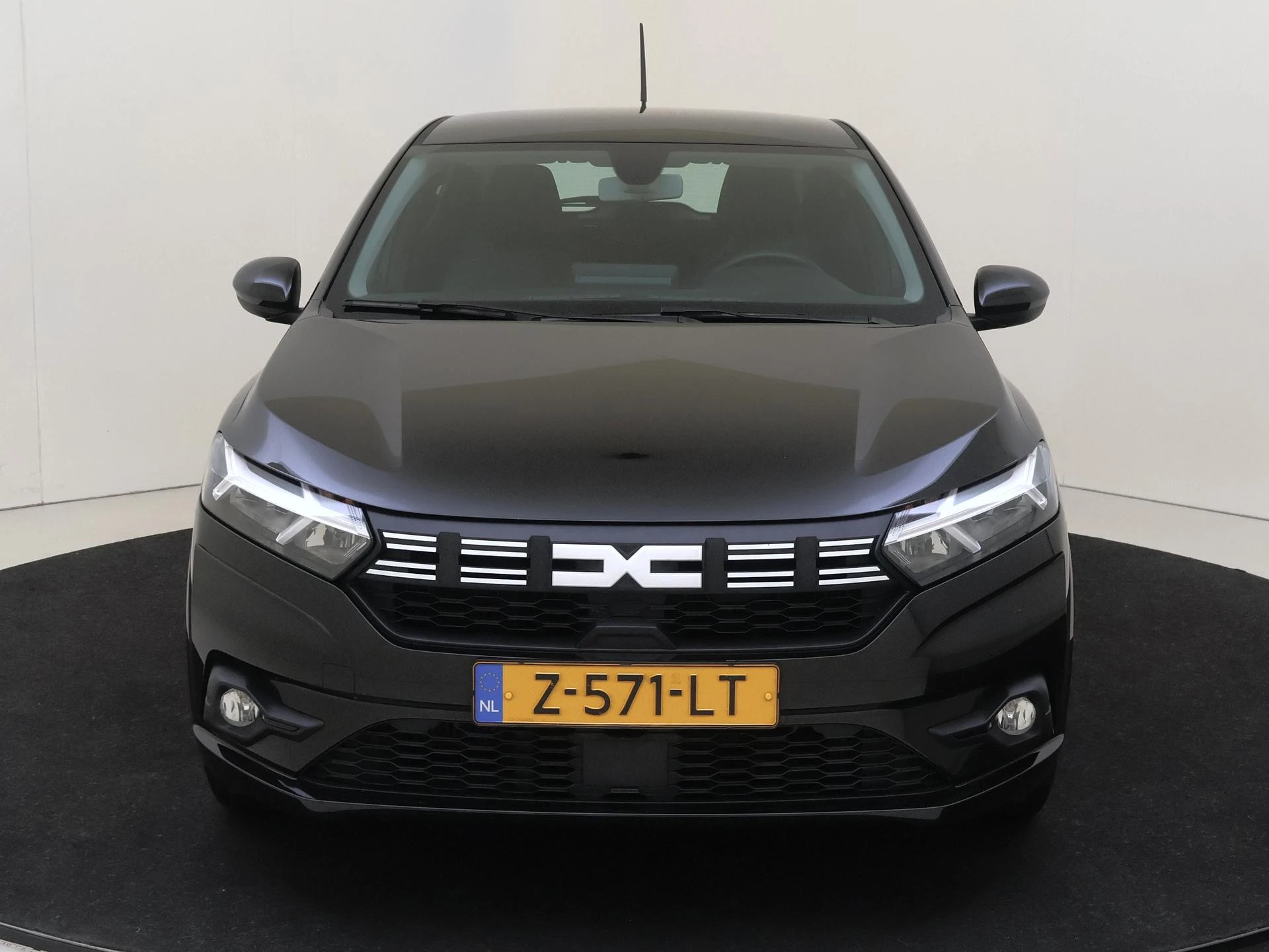 Dacia-Sandero-image-5