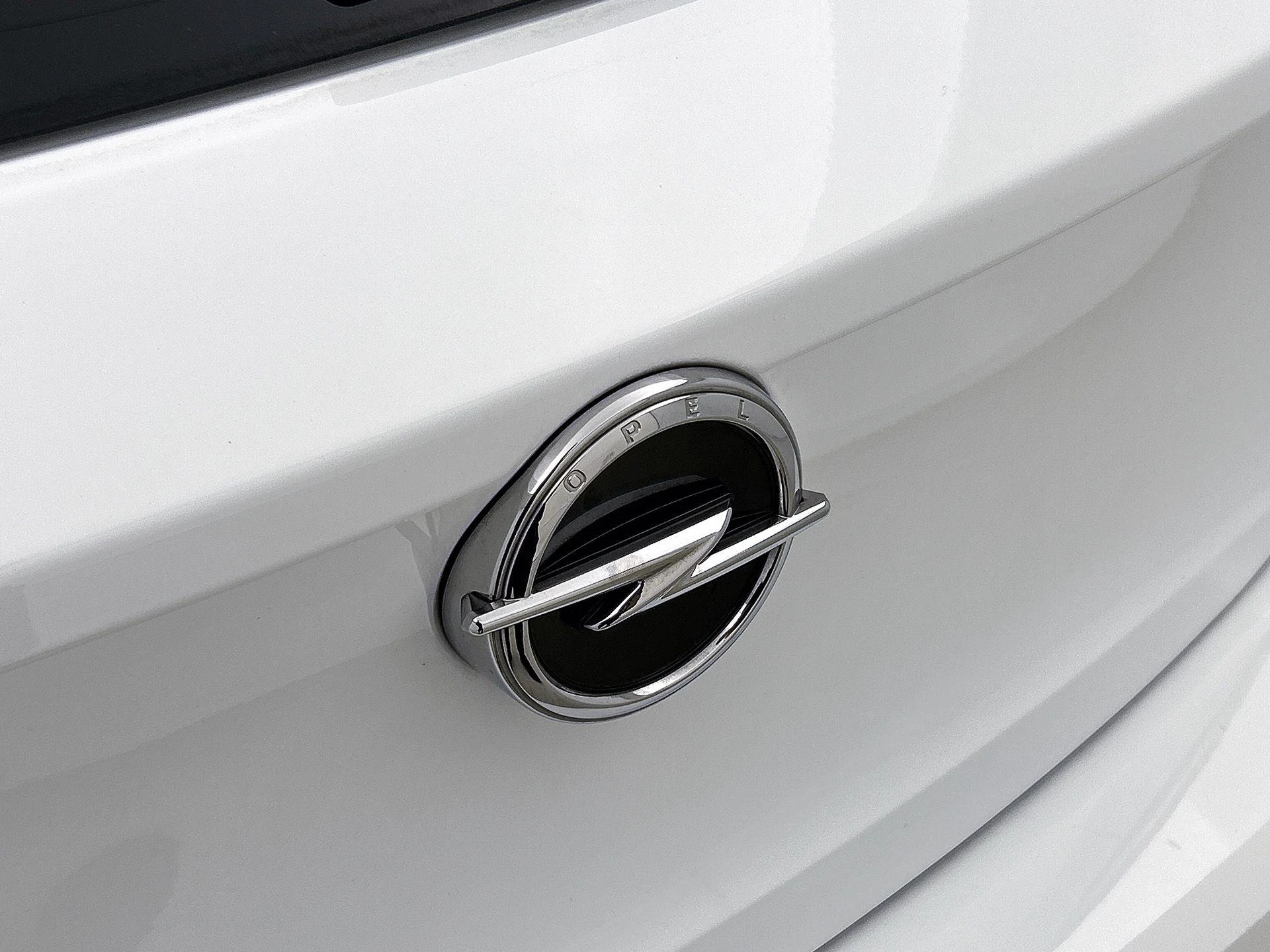 Opel-Corsa-e-image-12