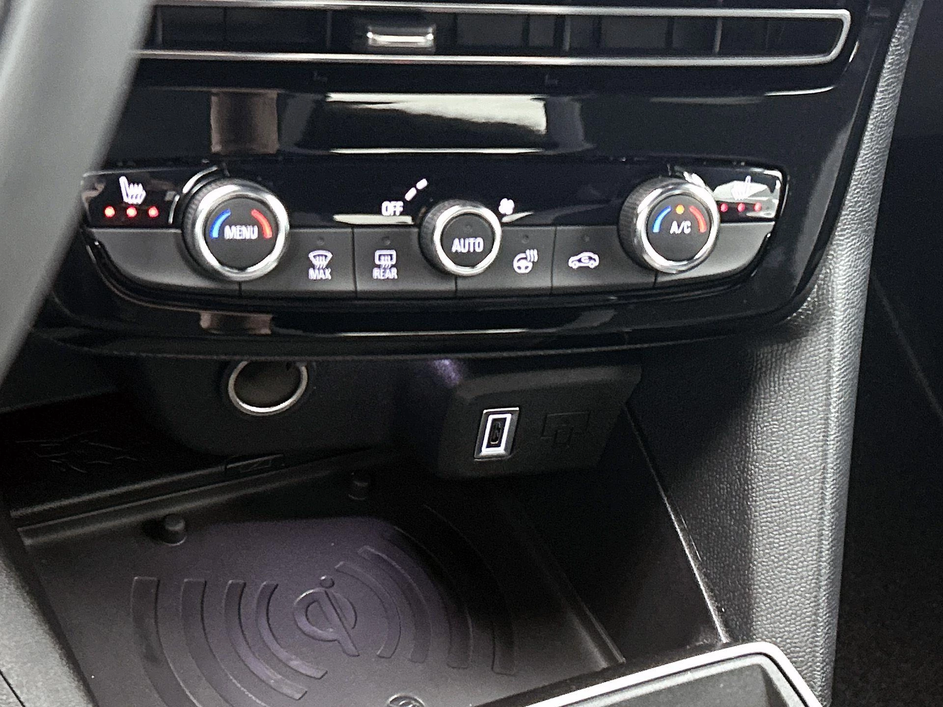 Opel-Mokka-e-image-17