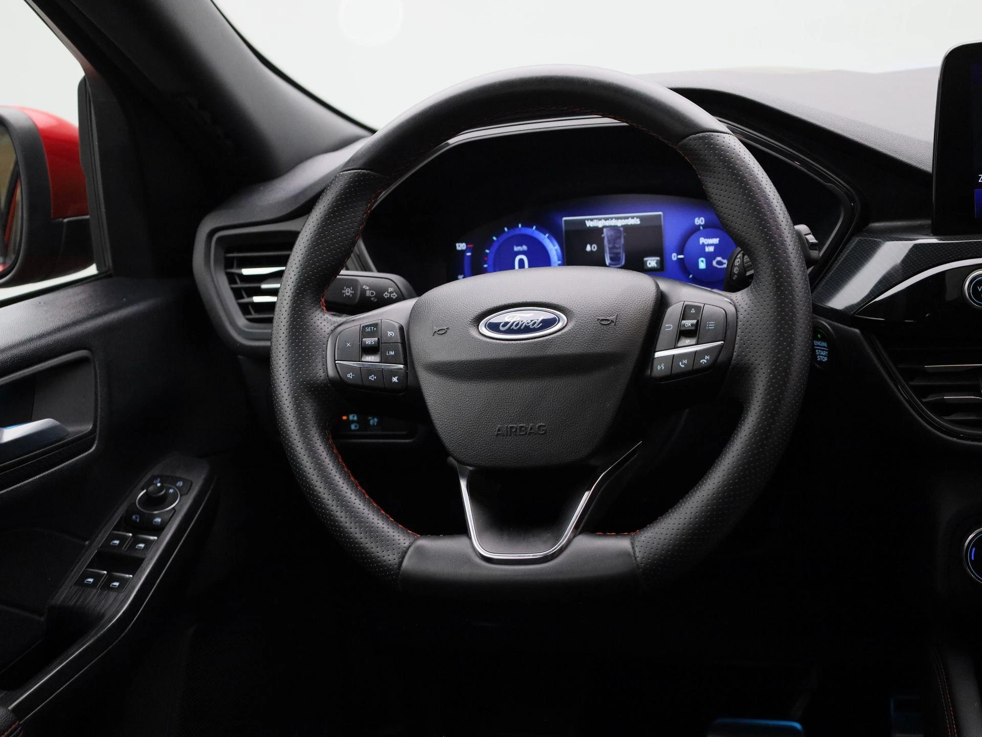 Ford-Kuga-image-8