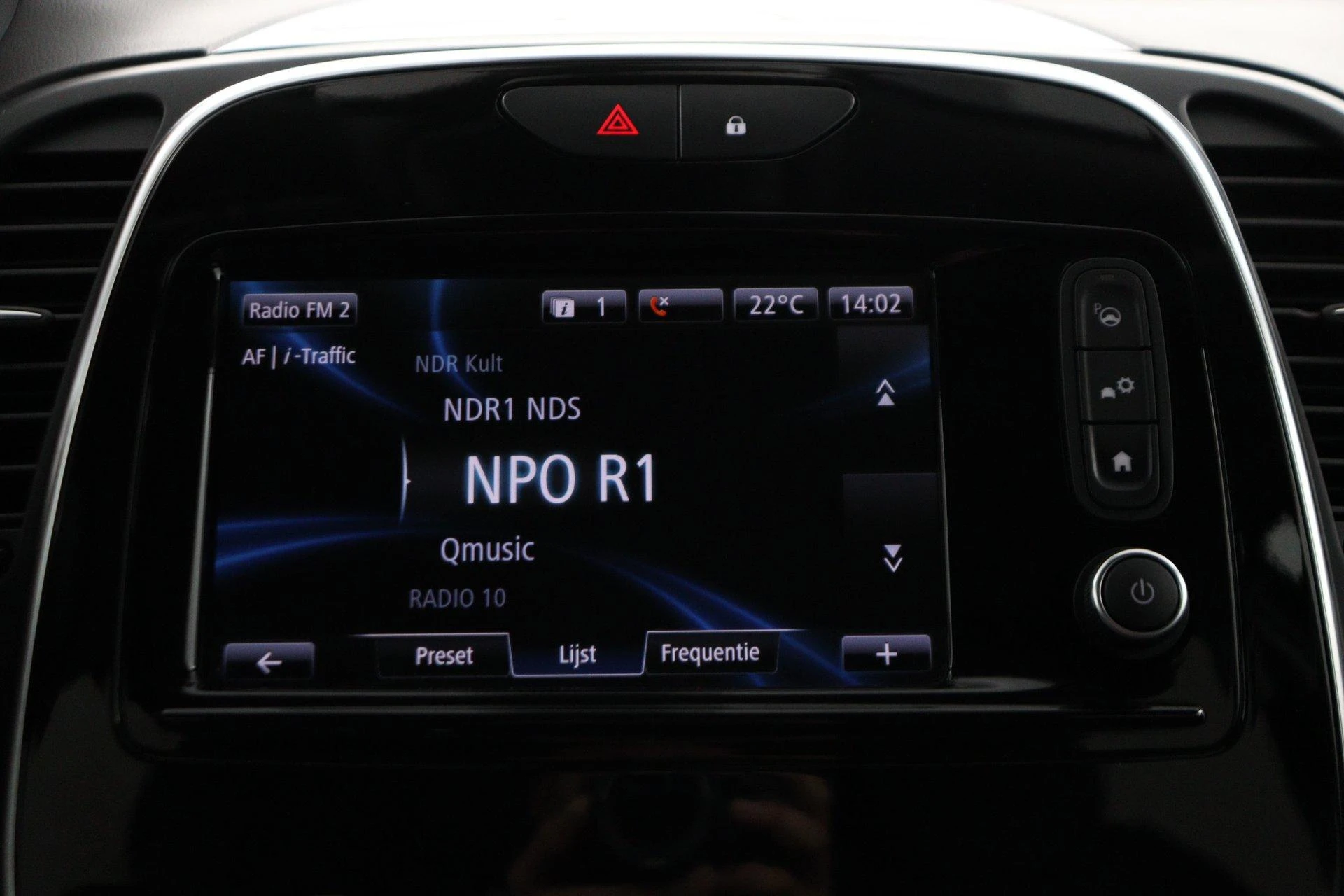 Renault-Captur-image-6