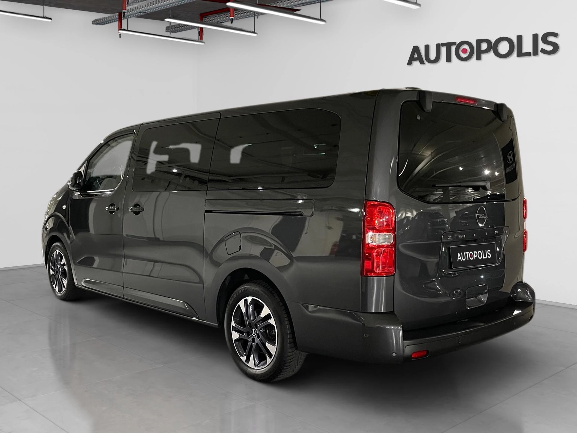 Opel-Zafira-image-13