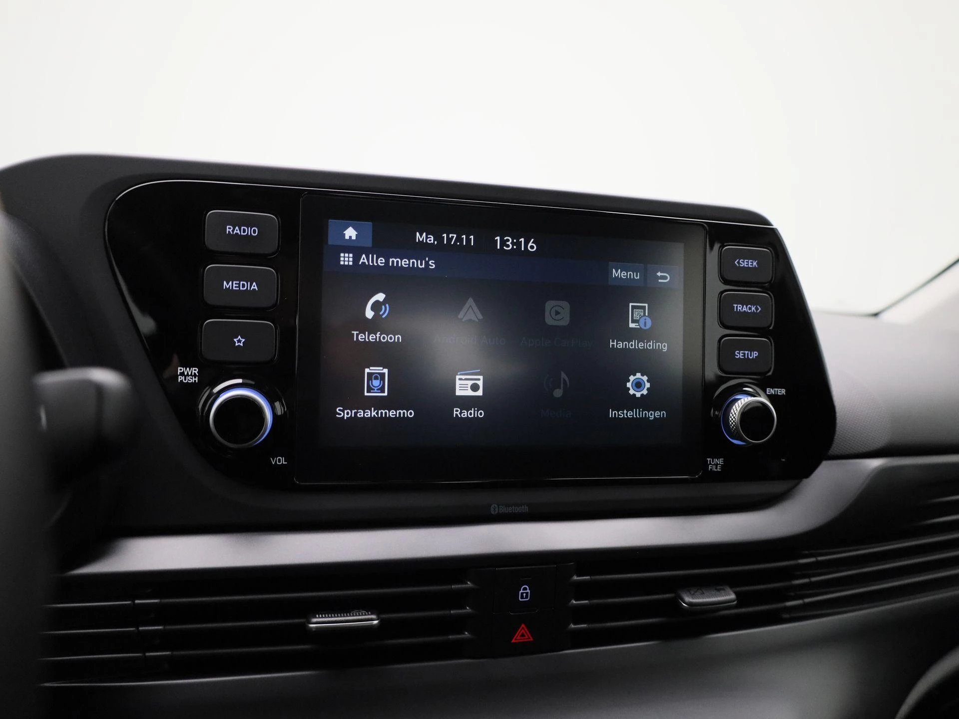 Hyundai-Bayon-image-26