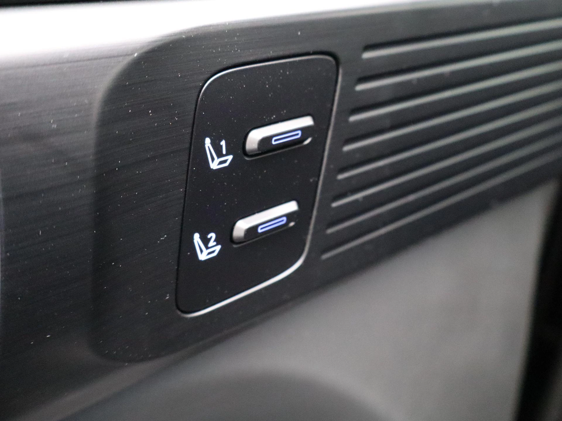 Hyundai-Santa Fe-image-29