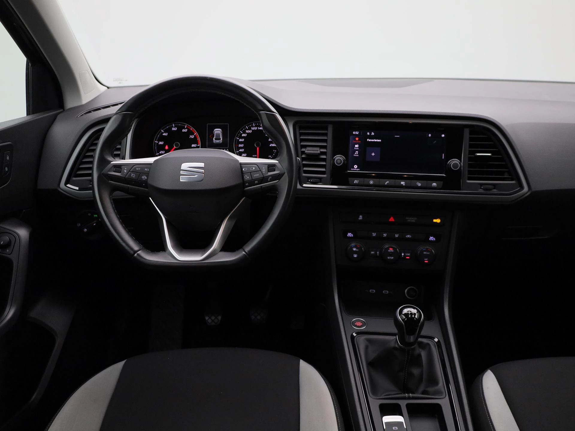 SEAT-Ateca-image-2