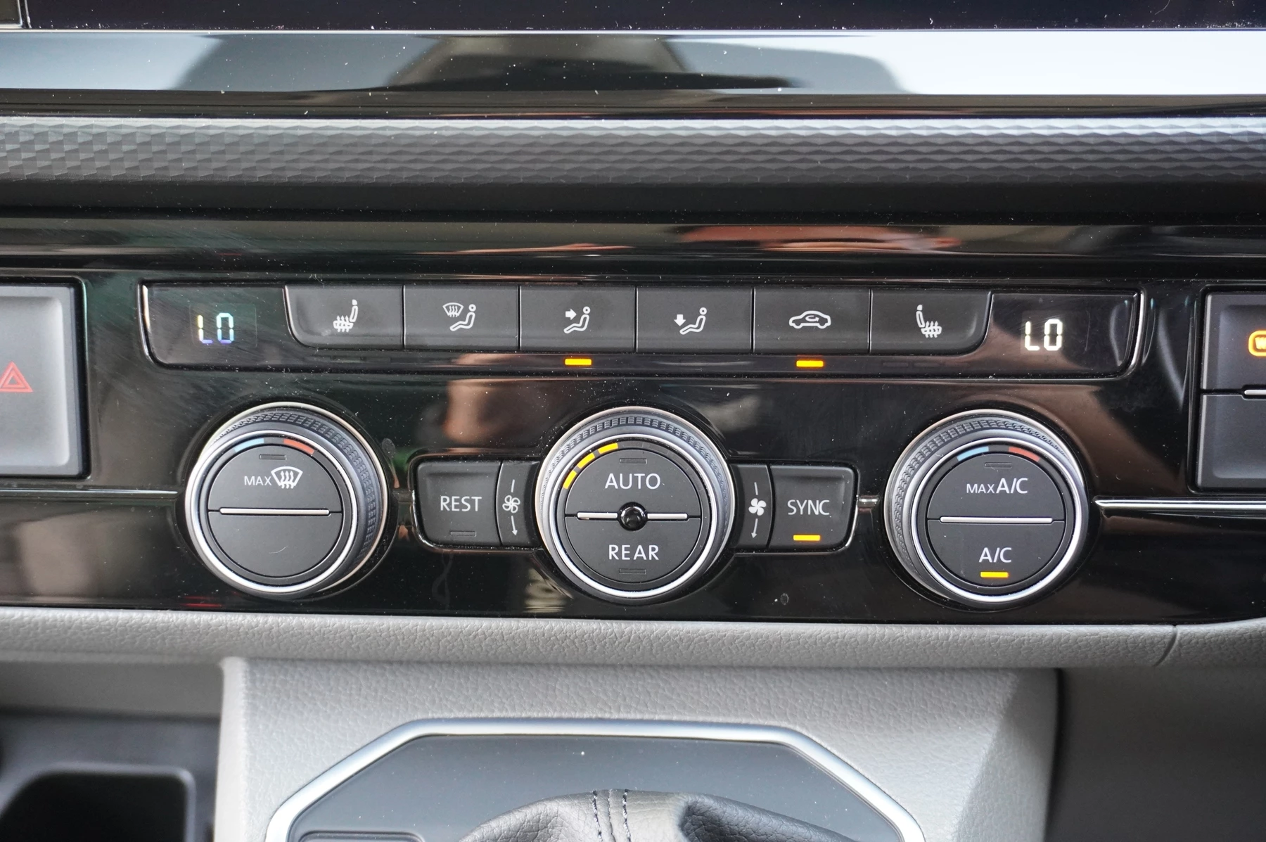 Volkswagen-California-image-41