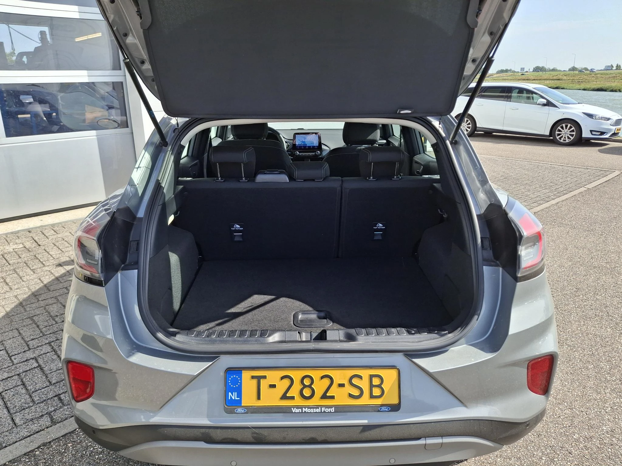 Ford-Puma-image-9
