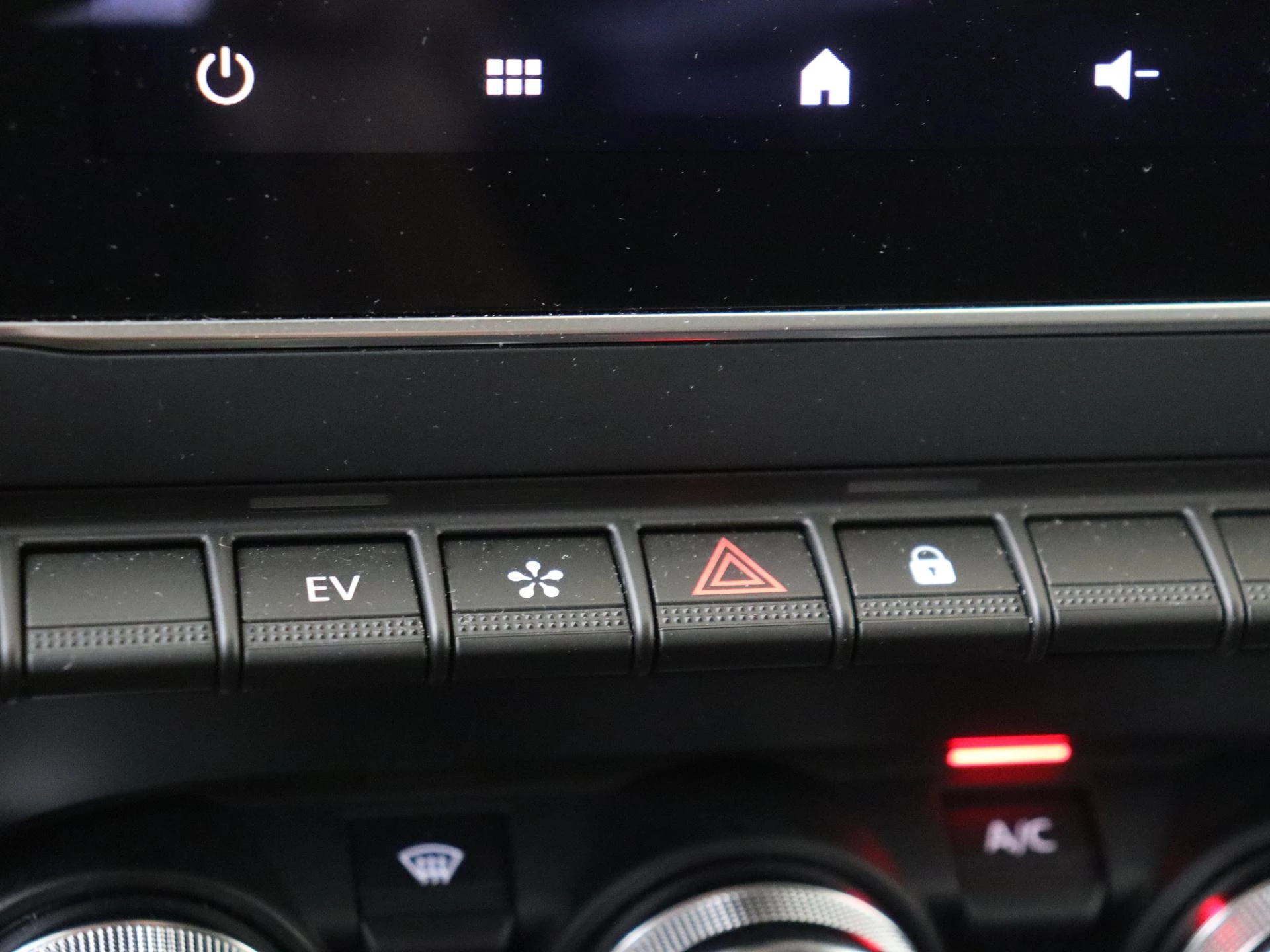 Renault-Captur-image-21