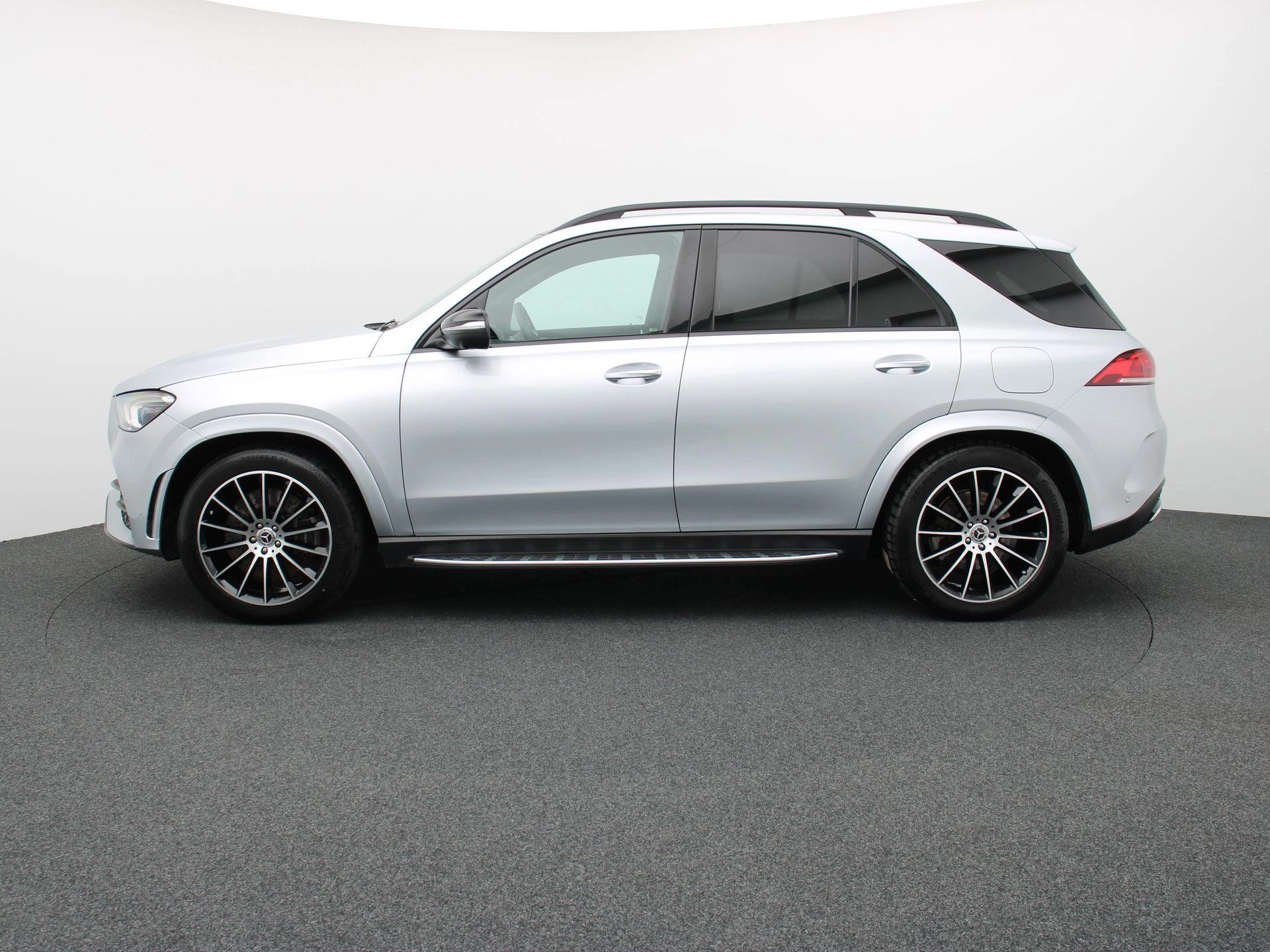 Mercedes-Benz GLE 350 de AMG Line + PANO DAK + TREKHAAK 3.5T + AIRMATIC + 360 CAMERA