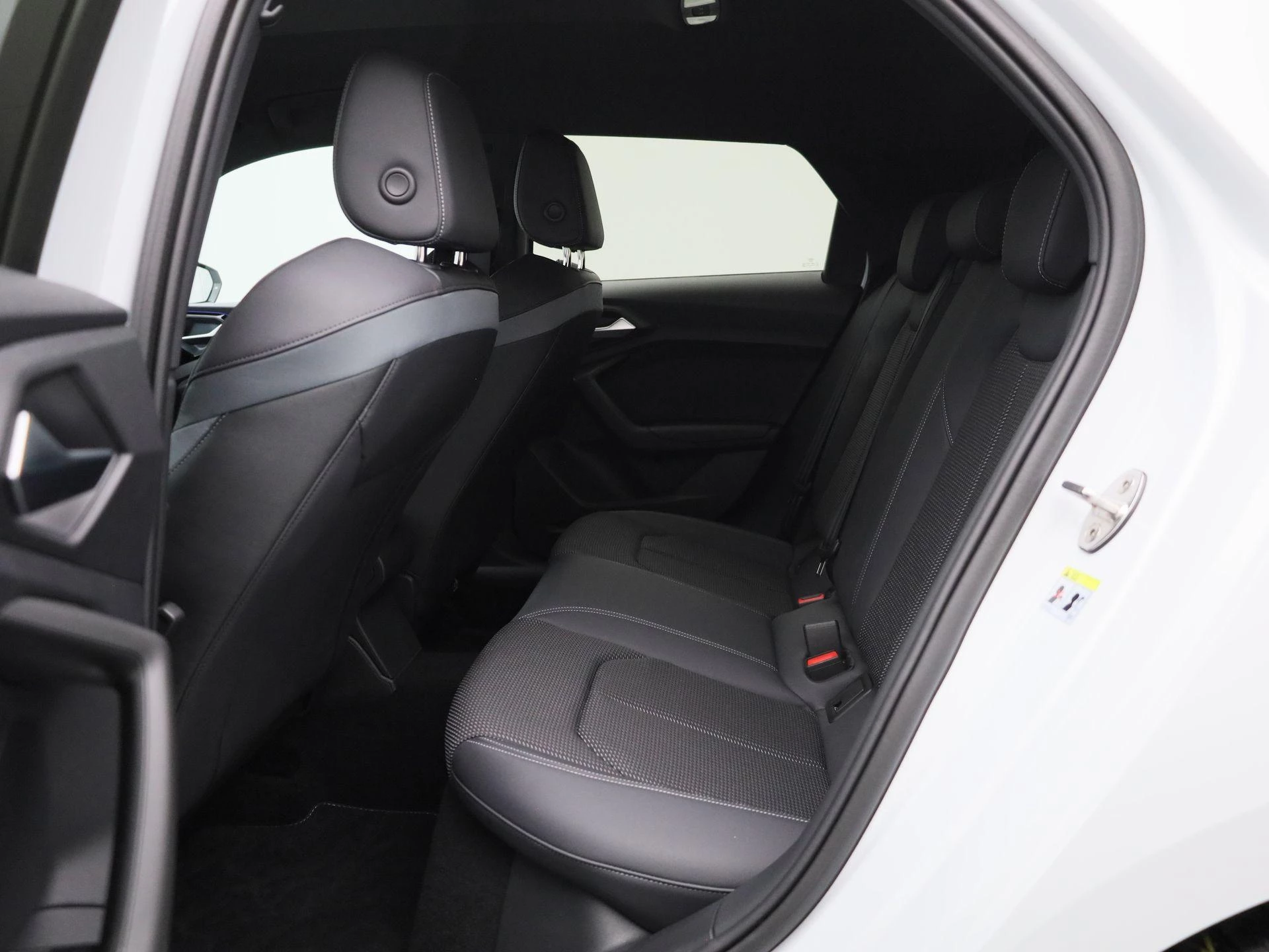 Audi-A1 Sportback-image-12