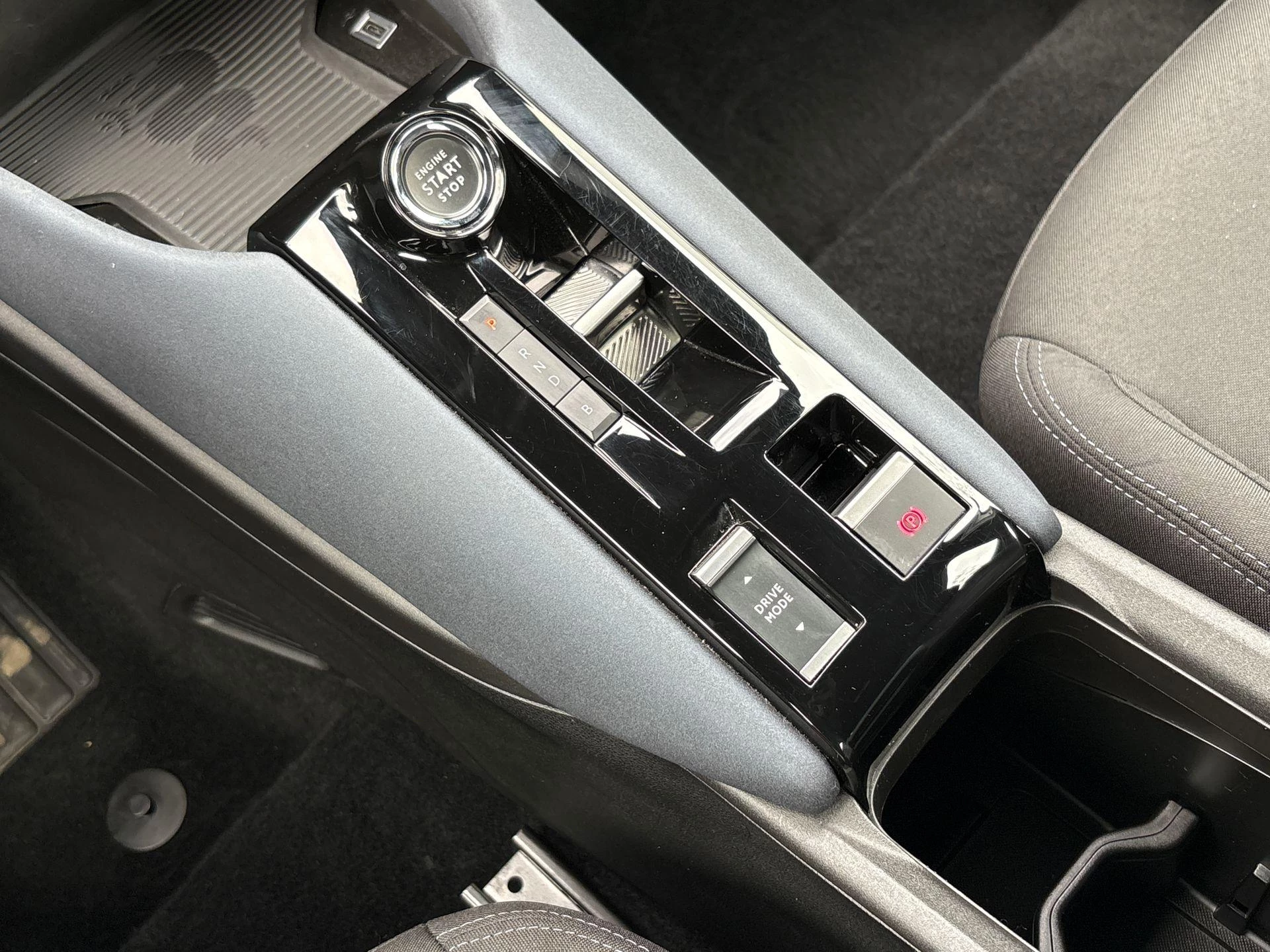 Alfa Romeo Junior Elettrica 54 kWh