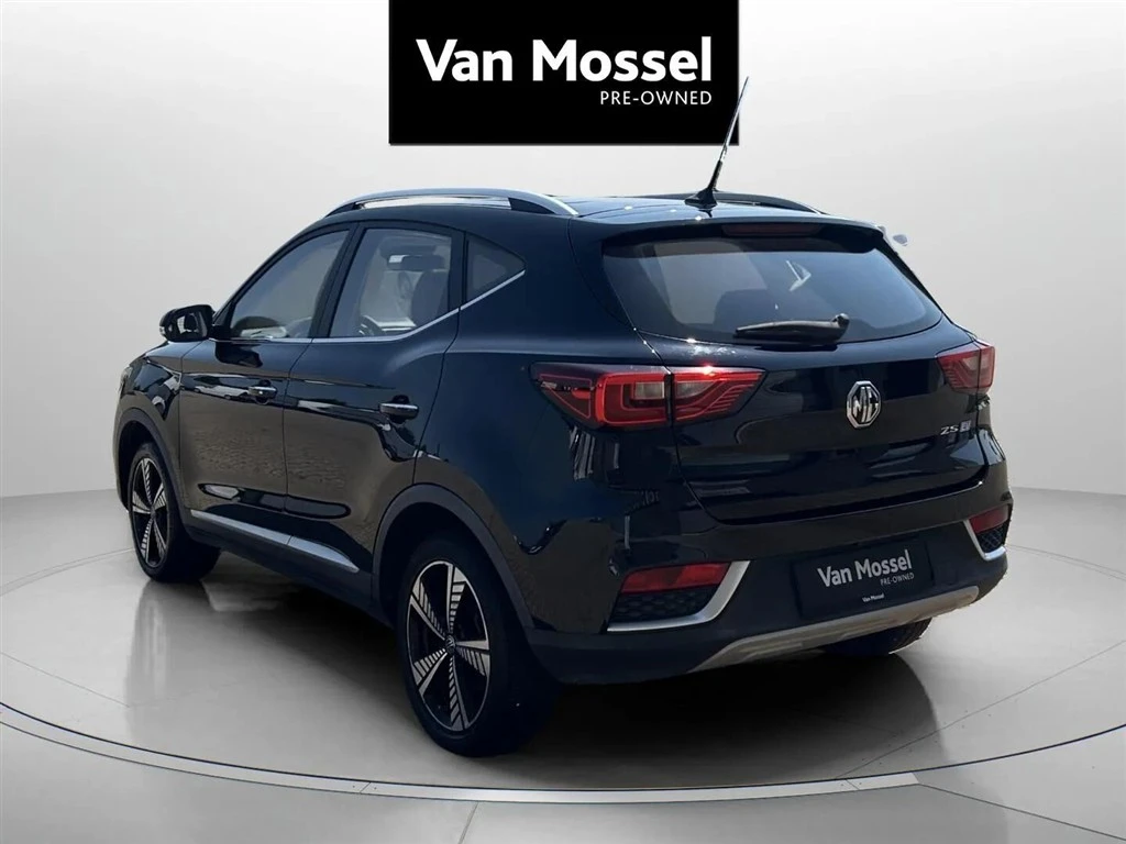 MG-ZS EV-image-6