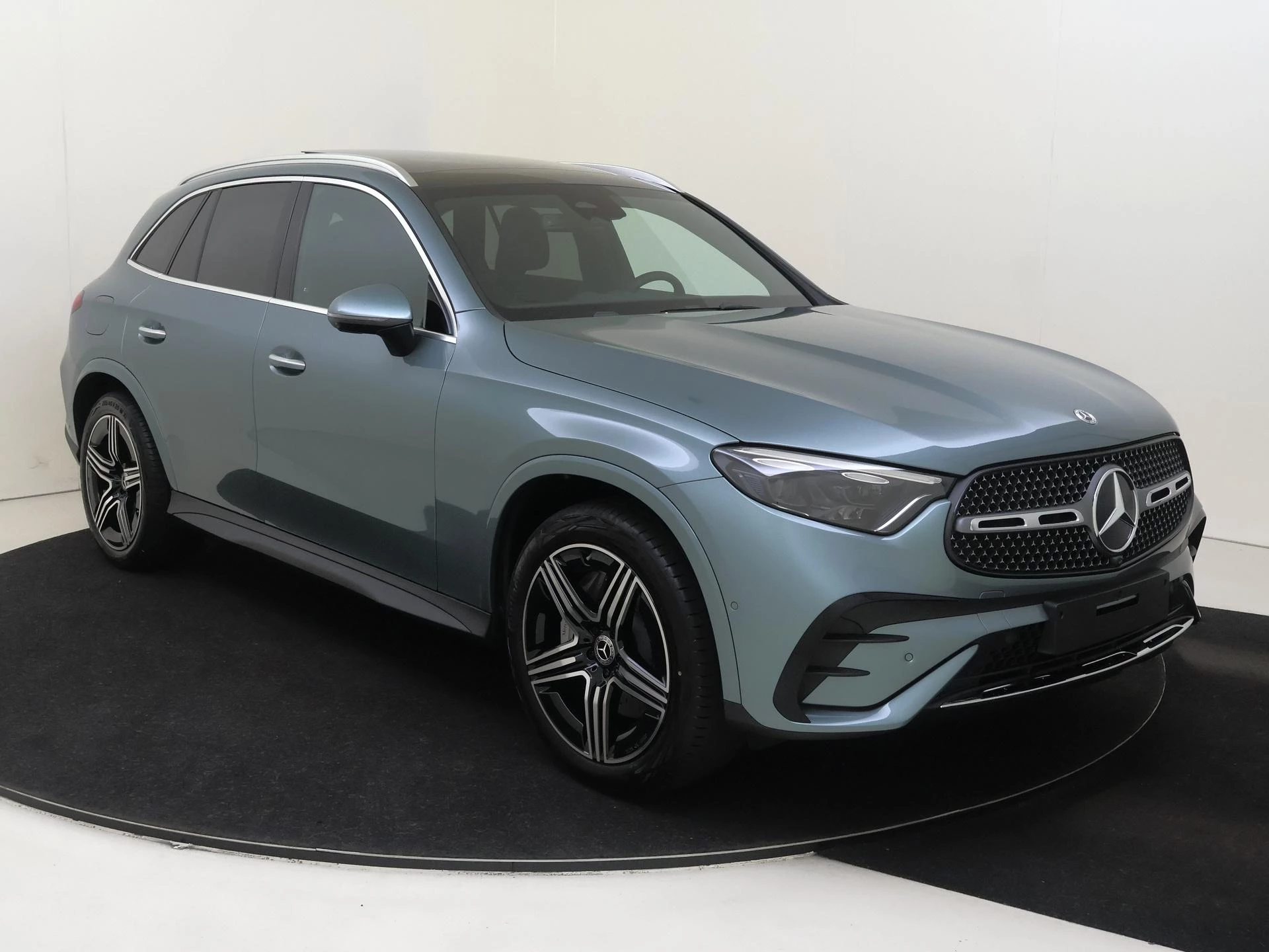 Mercedes-Benz GLC 400e 4MATIC AMG Line