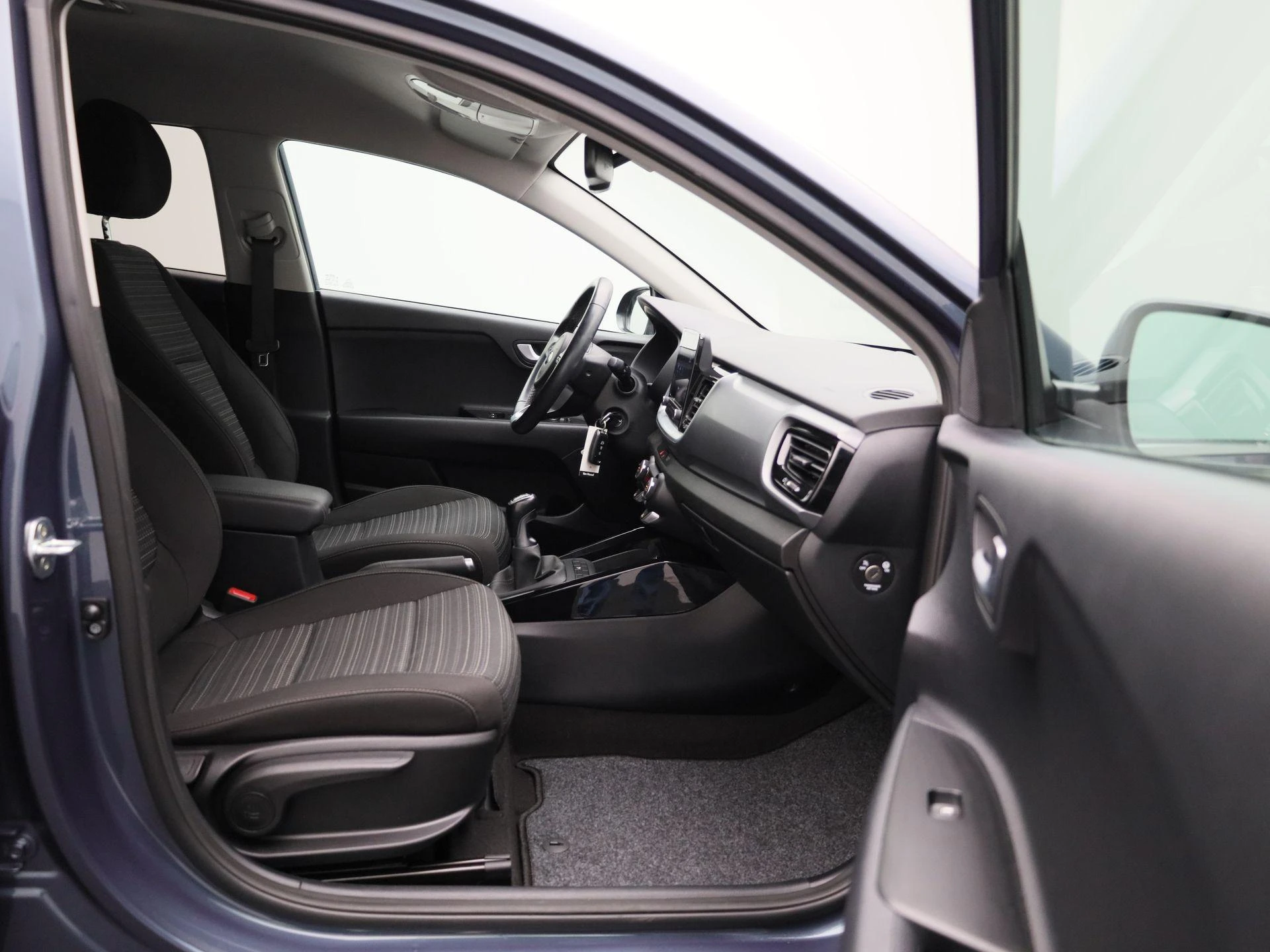 Kia-Stonic-image-29