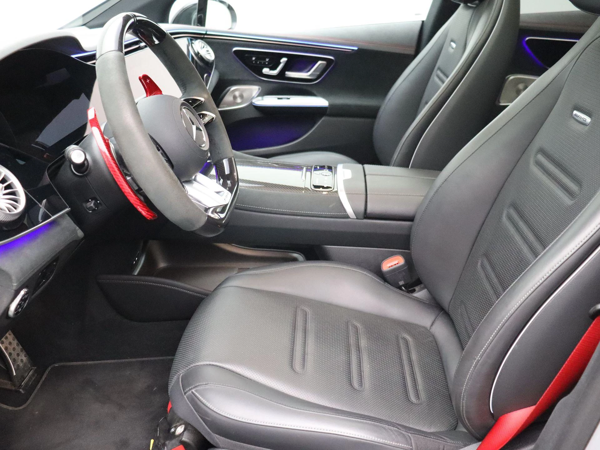 Mercedes-Benz EQE 53 4MATIC+ + NAPPA + BURMESTER + HYPERSCREEN + PANO + CARBON