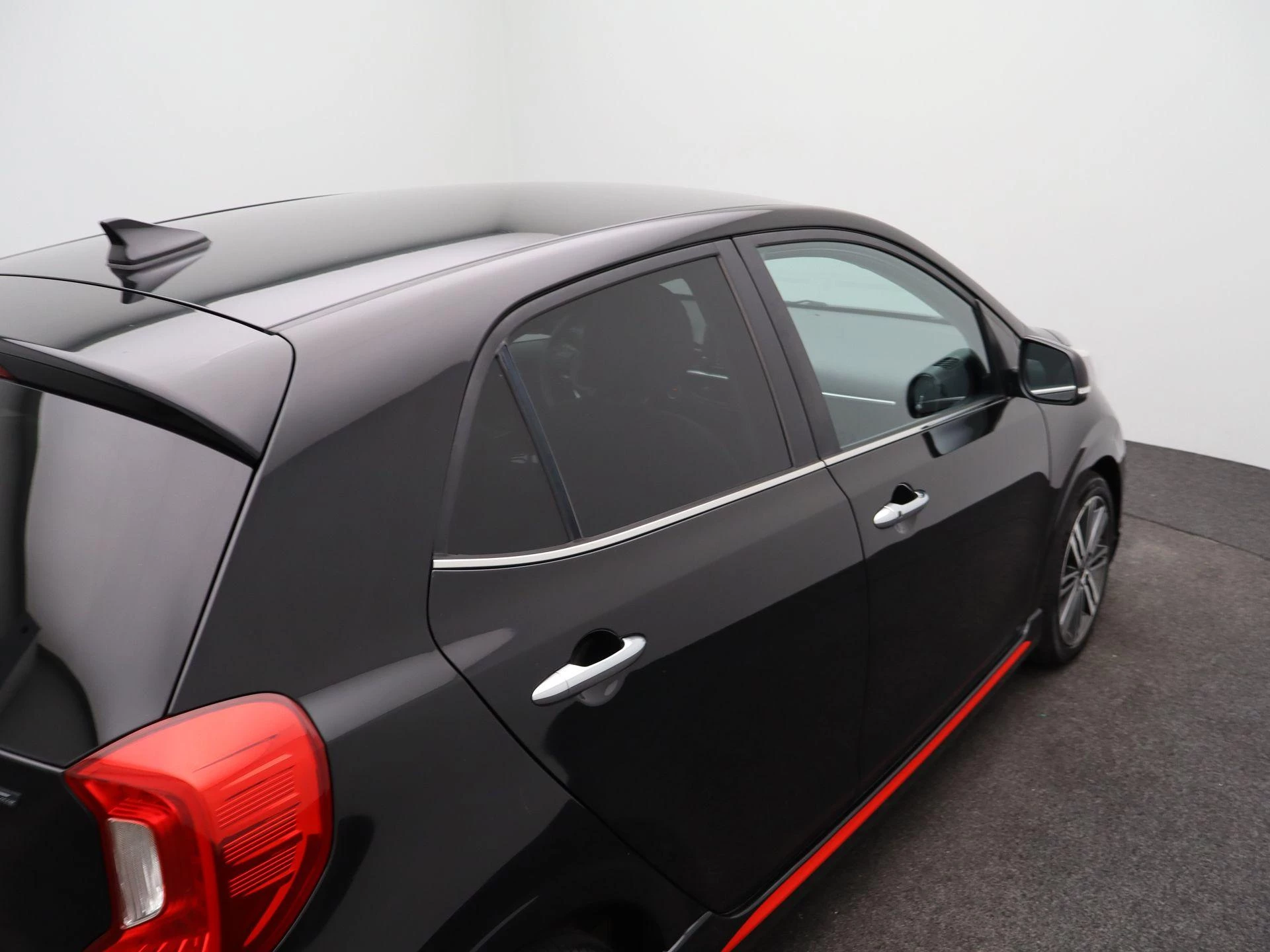 Kia-Picanto-image-32