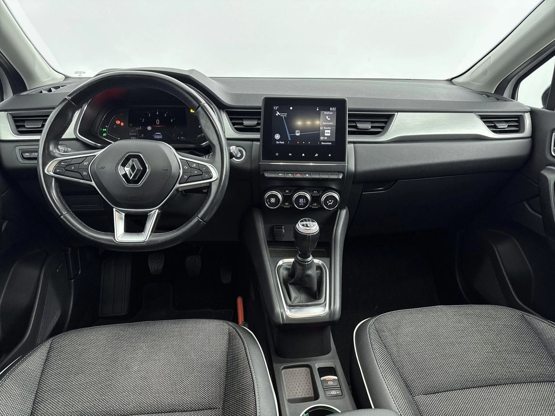 Renault-Captur-image-18