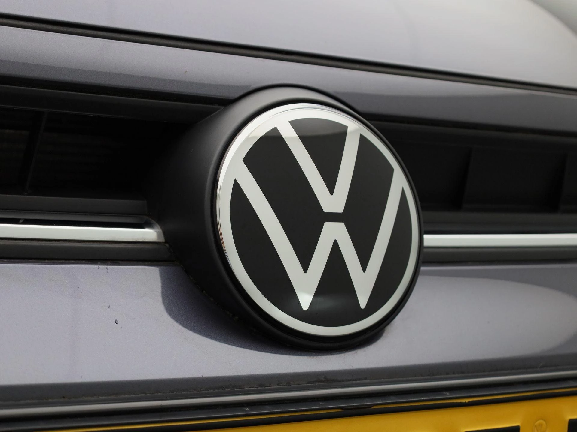 Volkswagen-Polo-image-36