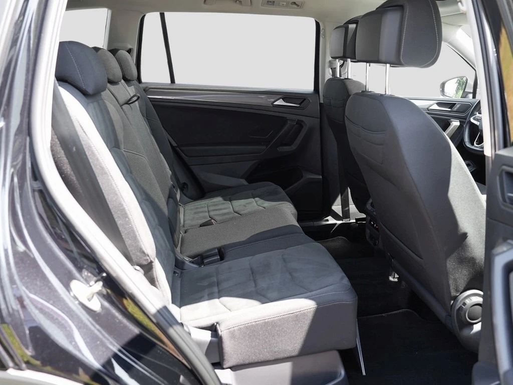 Volkswagen Tiguan Allspace 2.0 TDI DSG LIFE *LED*Navi*AHK*Panorama*ergoActive*Climatronic*uvm...