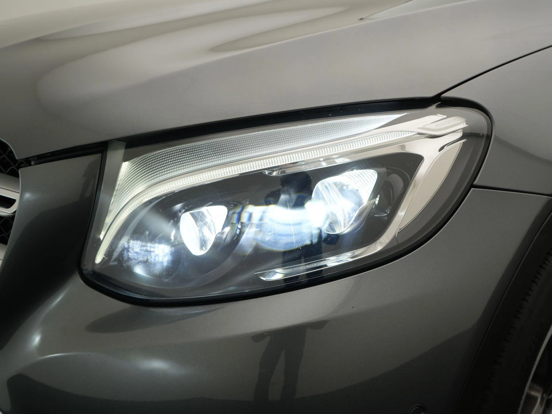 Mercedes-Benz-GLC-image-40