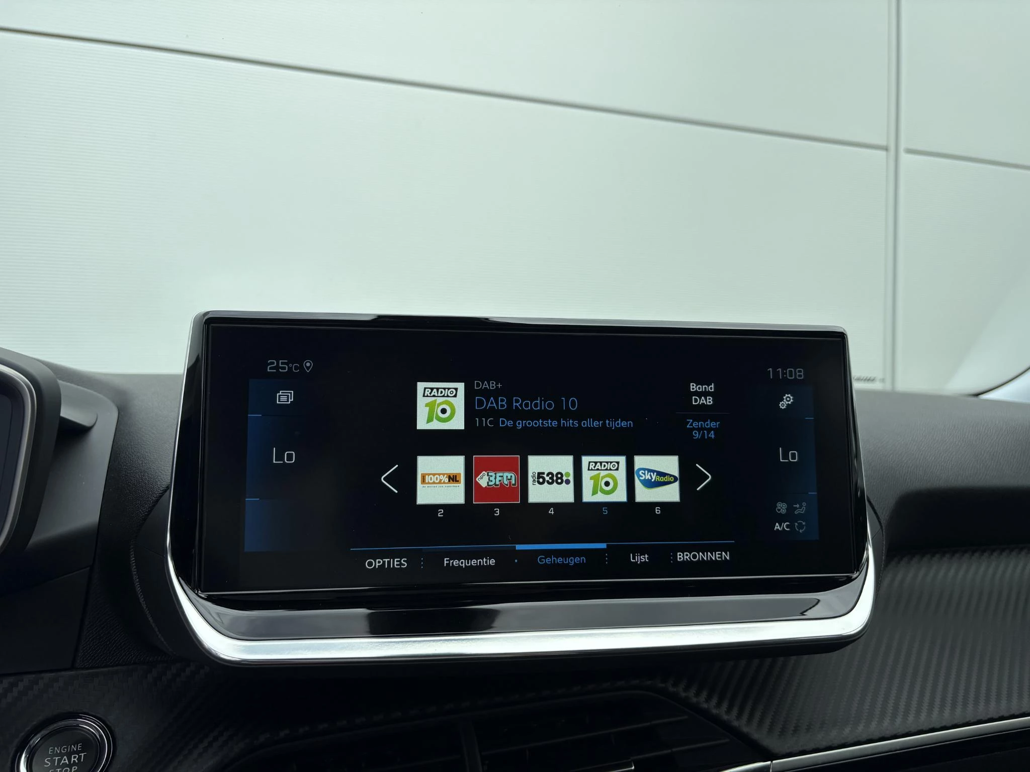 Peugeot 2008 1.2 PureTech Allure Pack