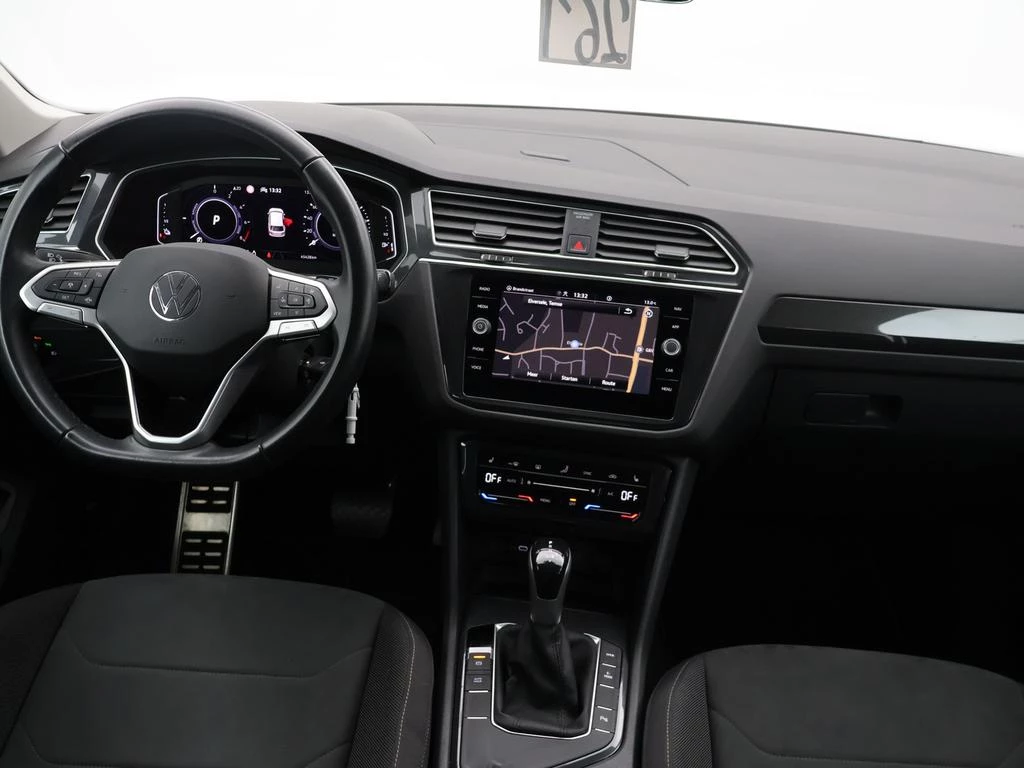 Volkswagen Tiguan eHybrid Tiguan eHybrid PHEV 1.4Elegance DSG 245PK *AUTOMAAT*NAVI*DIGITAL DASHBOARD*ALCANTARA*ZETELVERWARMING*APP CONNECT*...